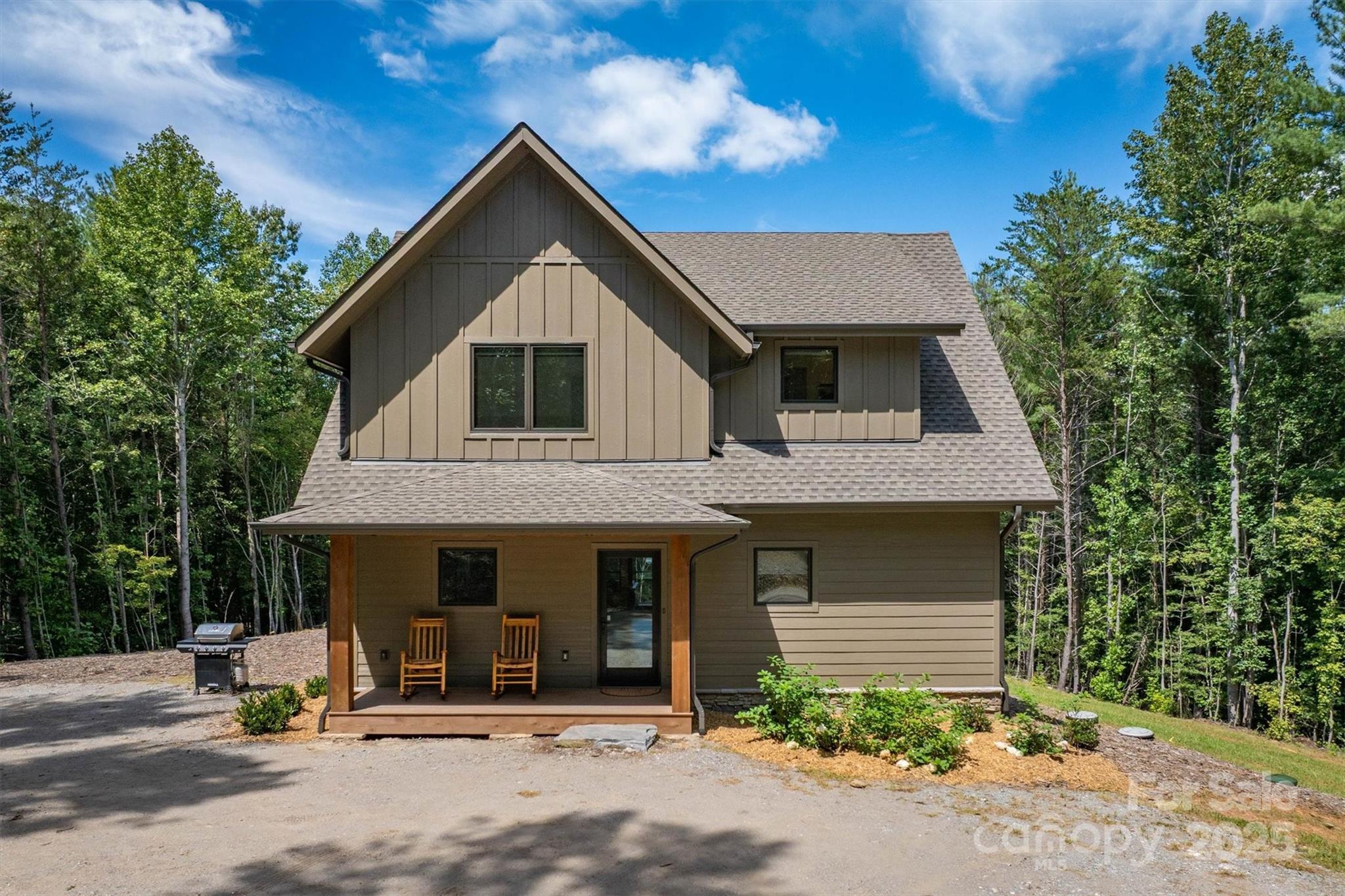 1370 Saylor Way #8 — Nebo