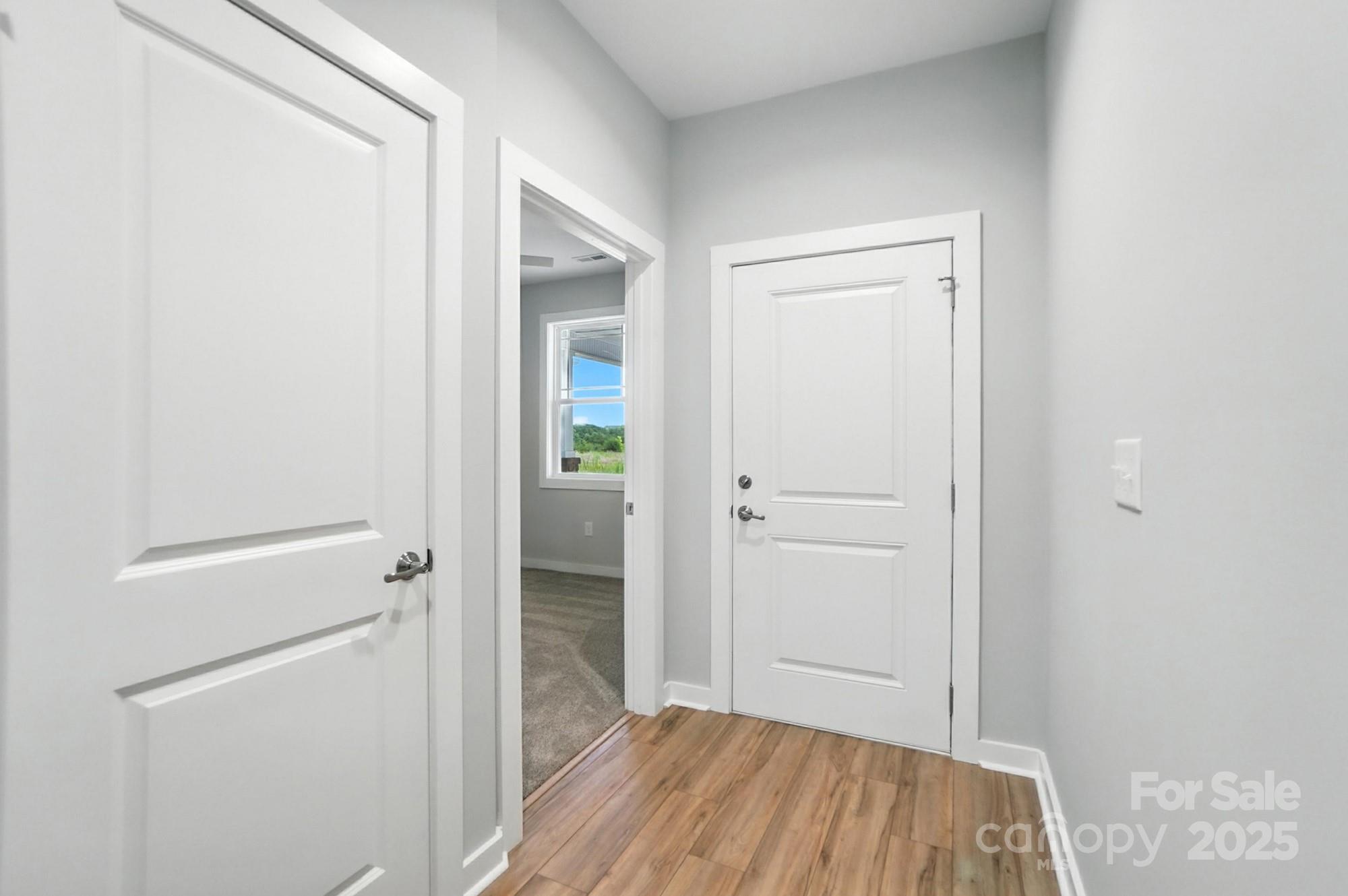 1524 29th Street SE — Hickory