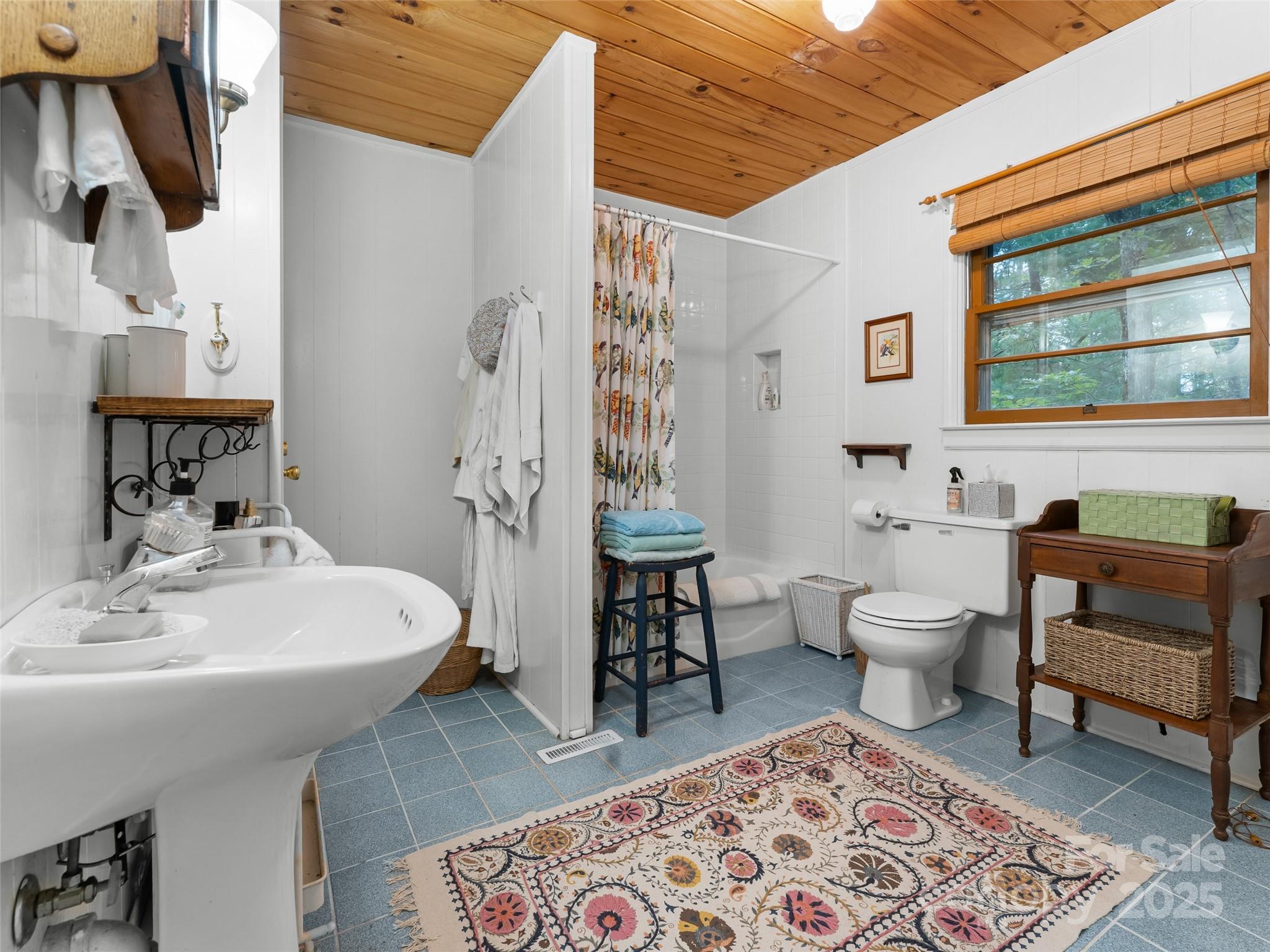 210 Ballard Road — Brevard