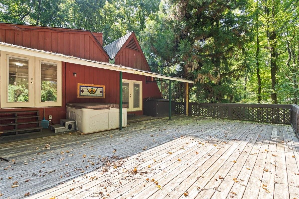 1715 Union Road — Matthews