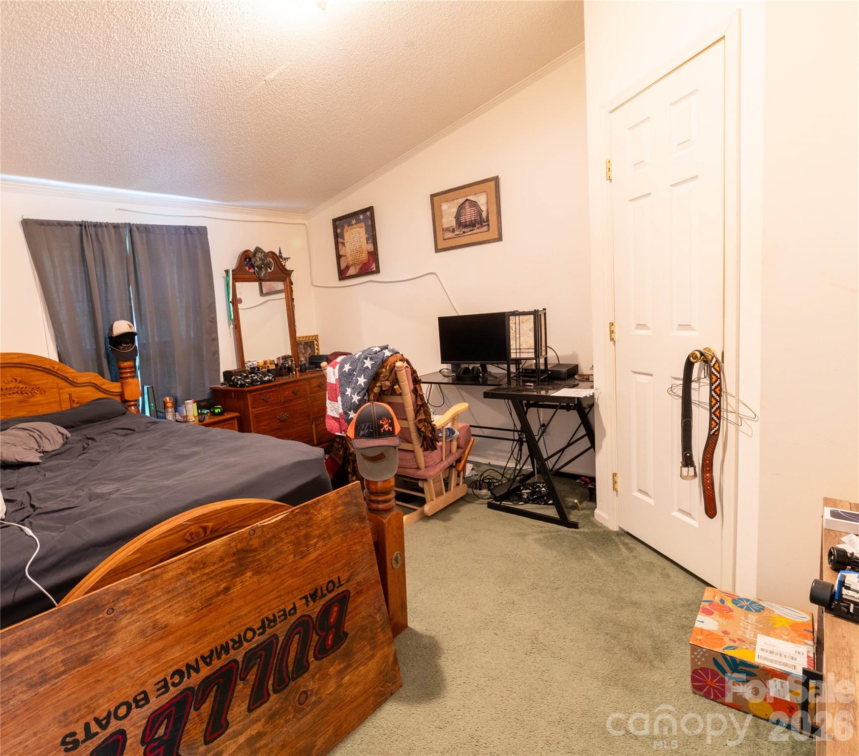 98 Cardinal Lane — Burnsville
