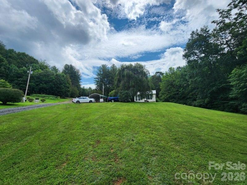 98 Cardinal Lane — Burnsville