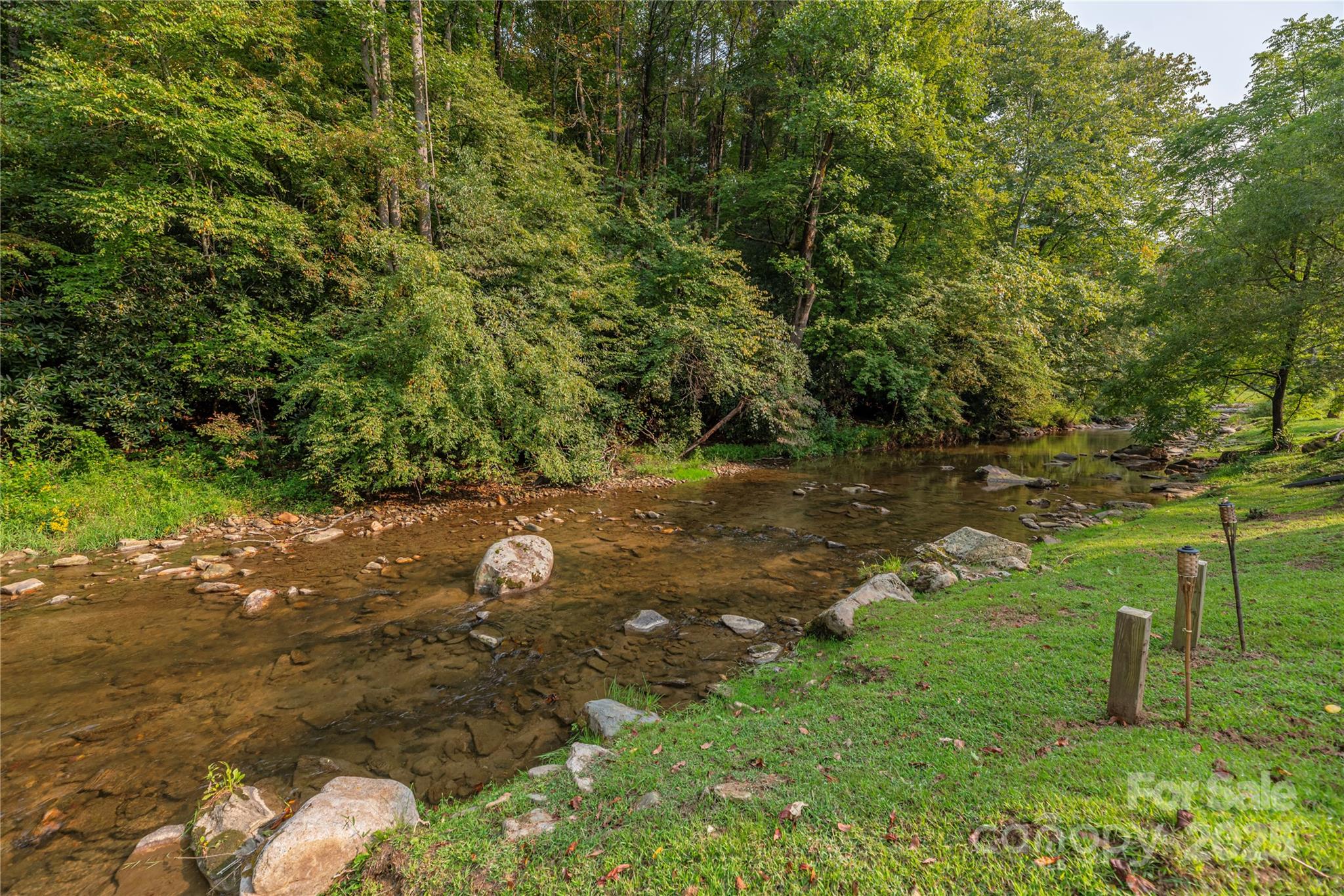 9781 Nc 209 Highway — Hot Springs