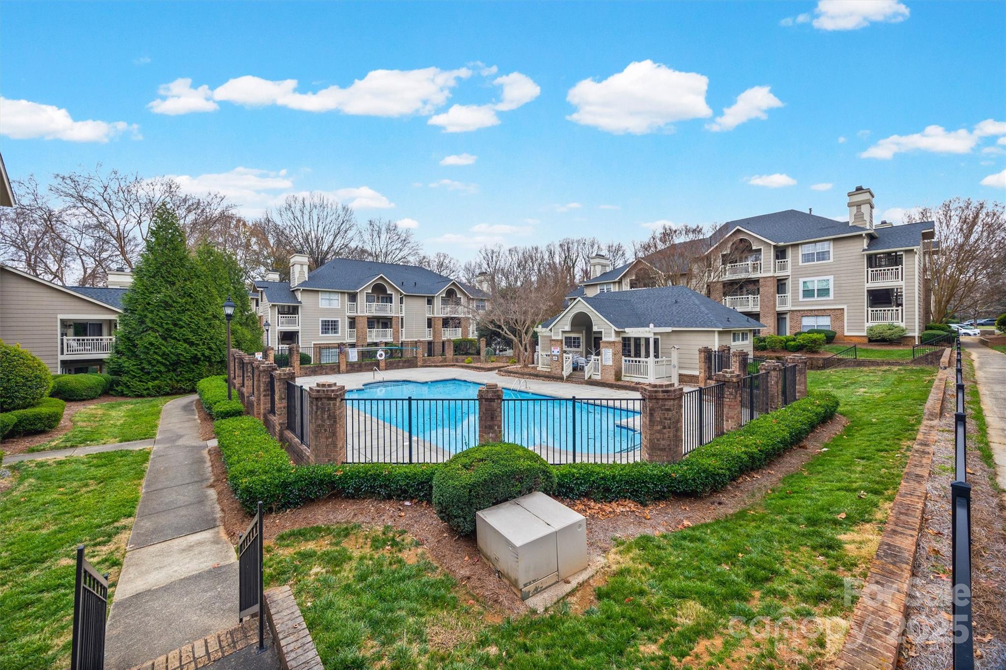 5003 Sharon Road #K — Charlotte