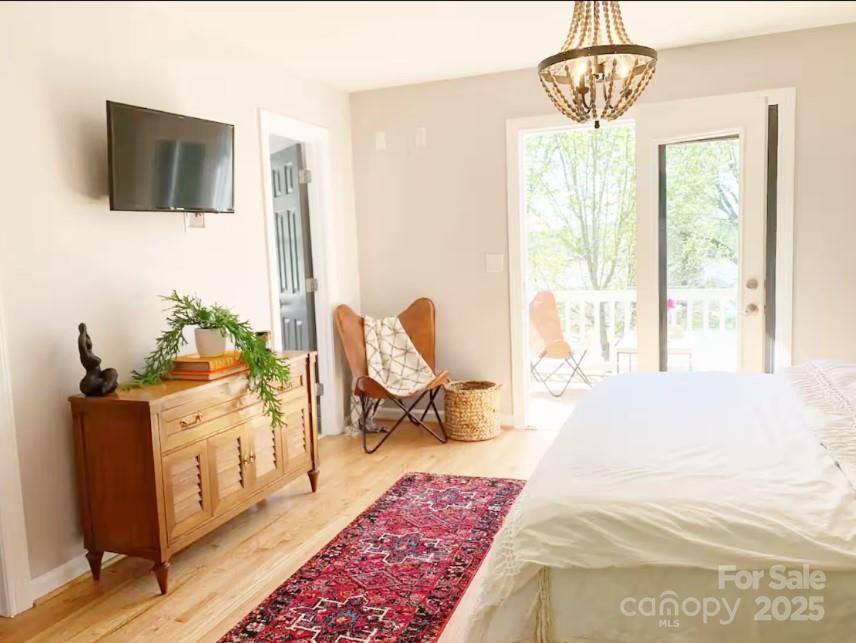 555 Laurel Cove Road — Statesville