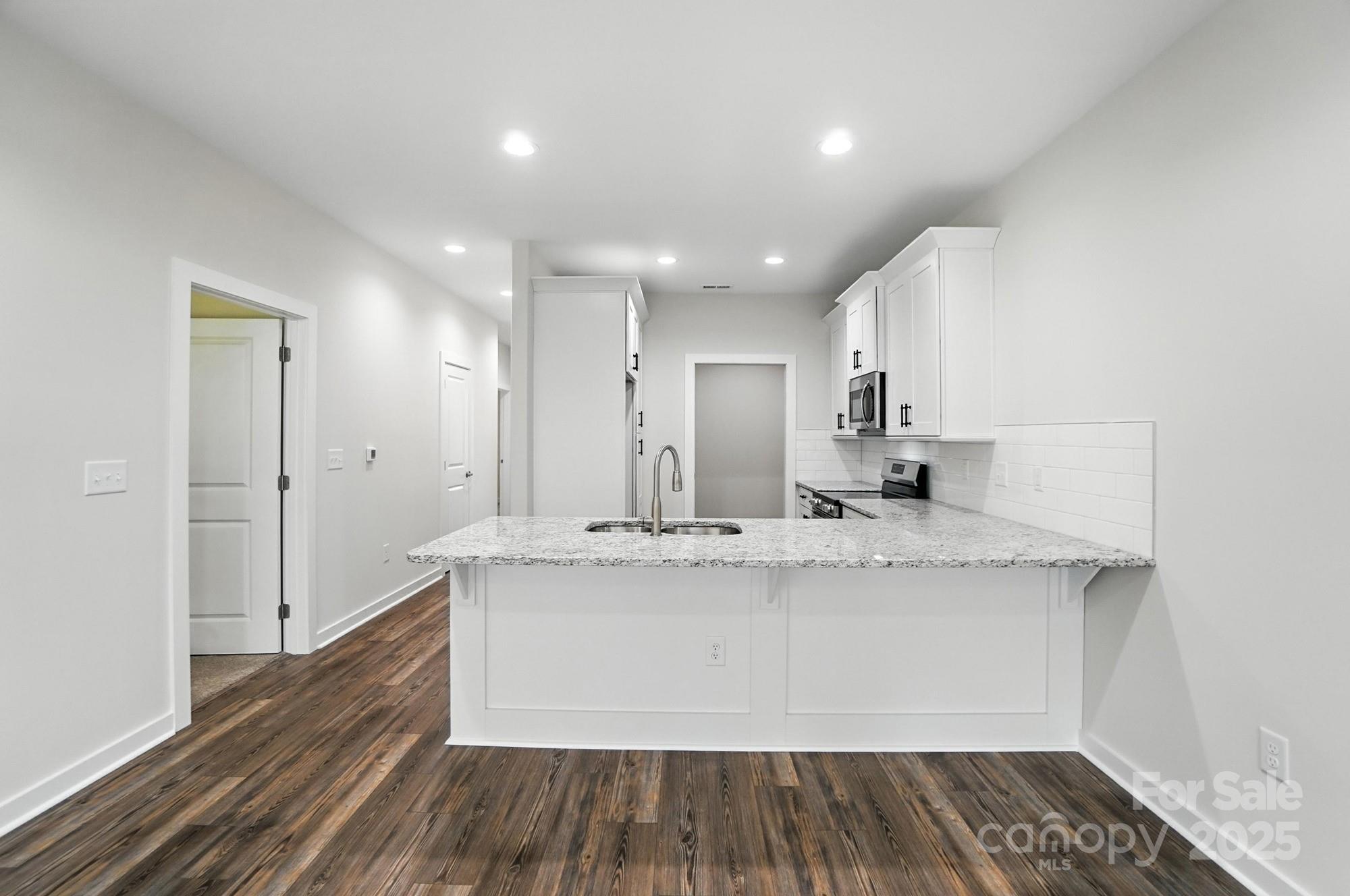 1530 29th Street SE — Hickory