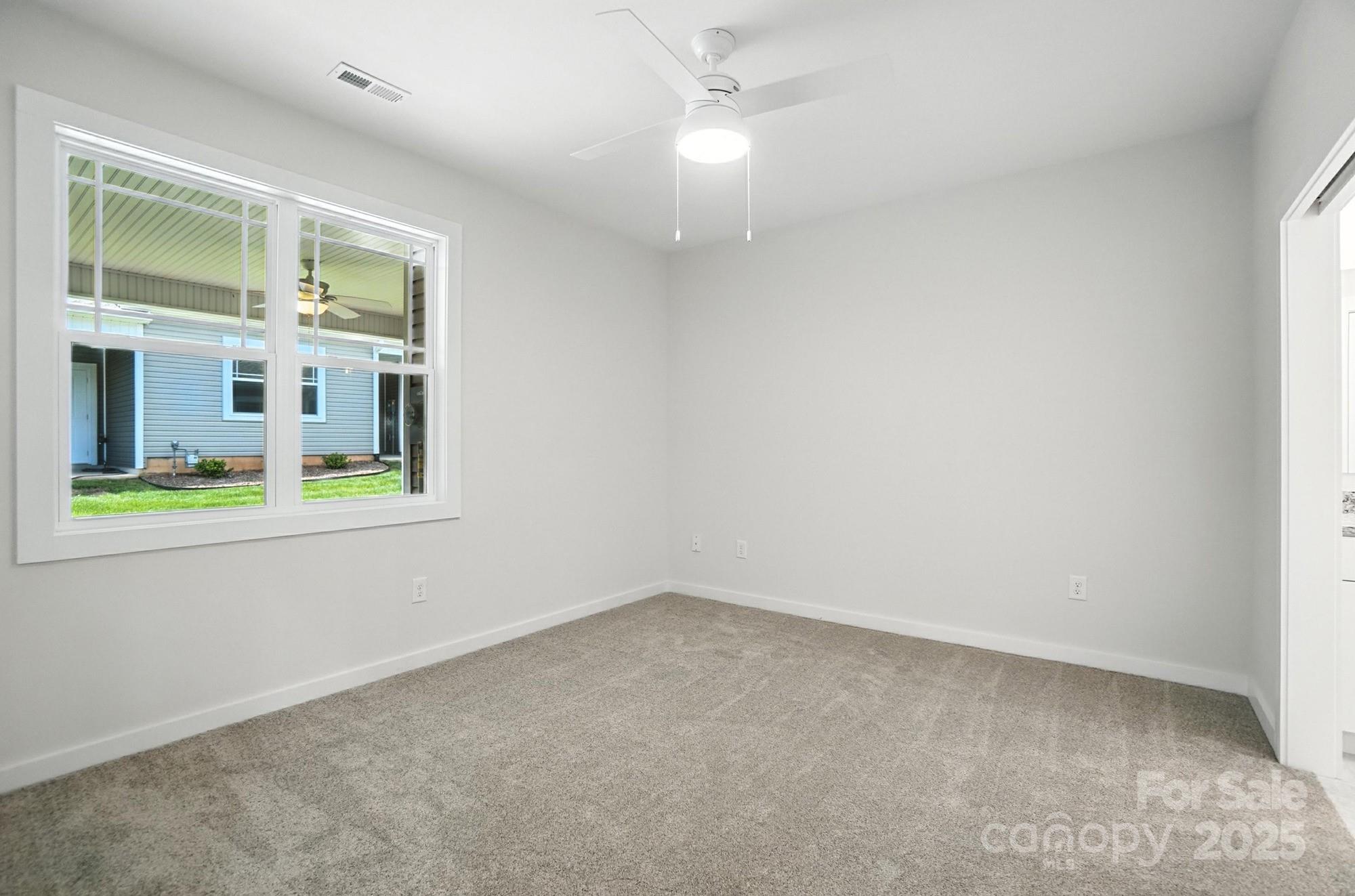 1530 29th Street SE — Hickory