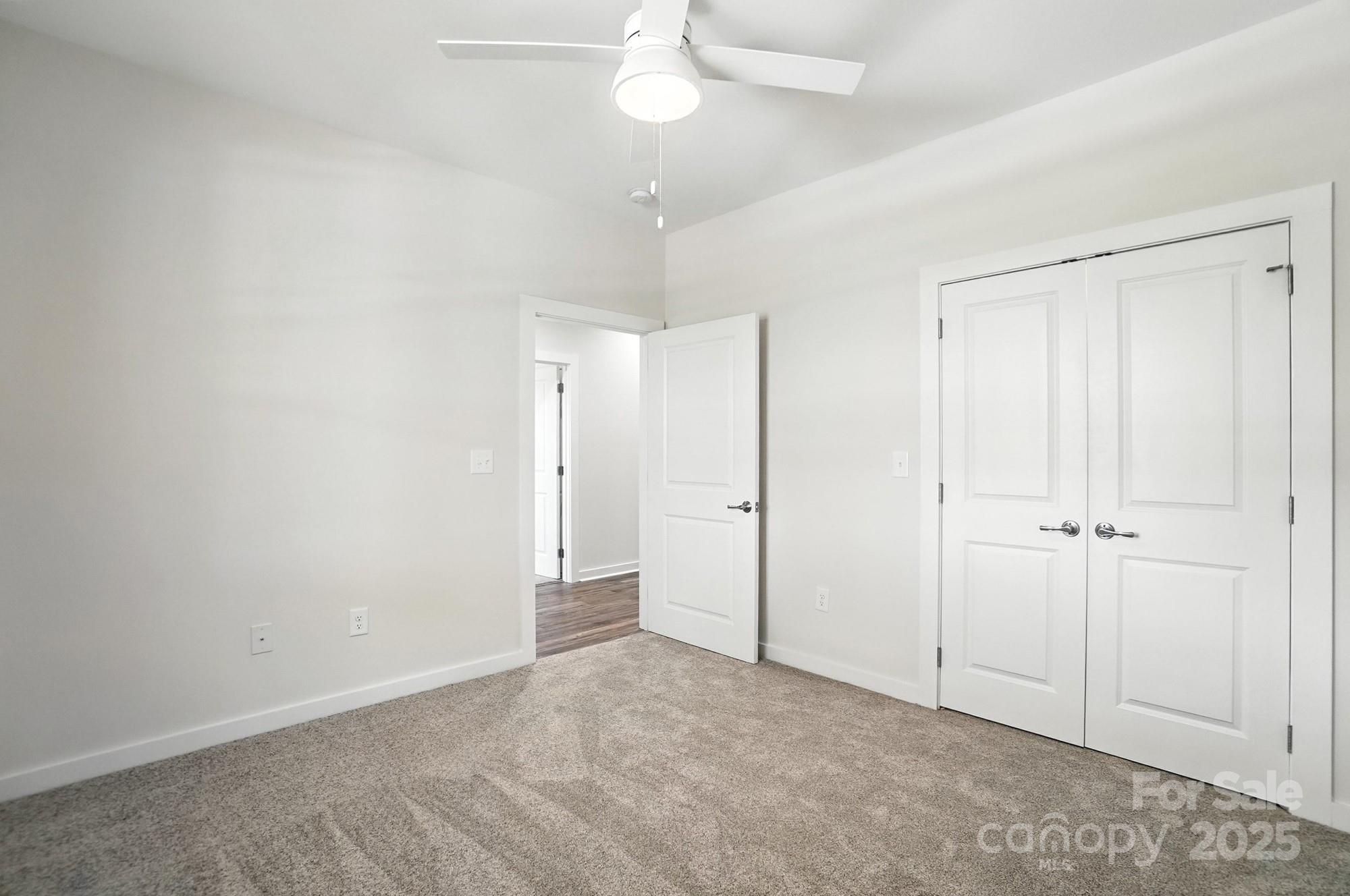 1530 29th Street SE — Hickory