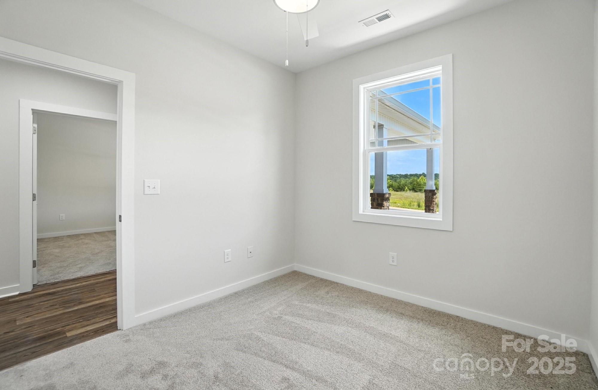 1530 29th Street SE — Hickory