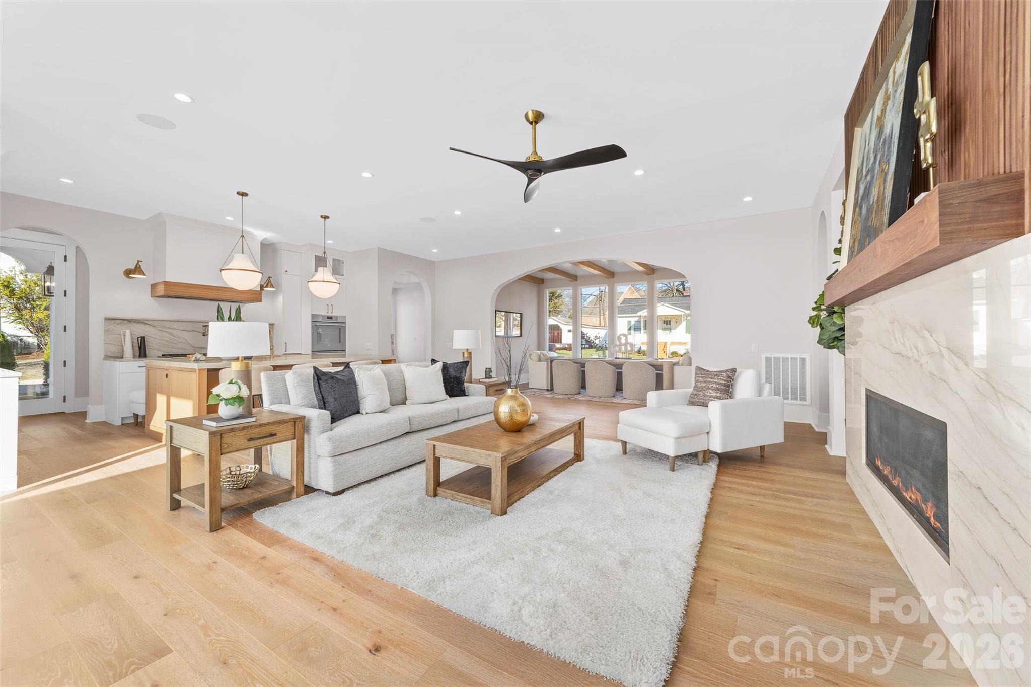 216 Walnut Street — Davidson