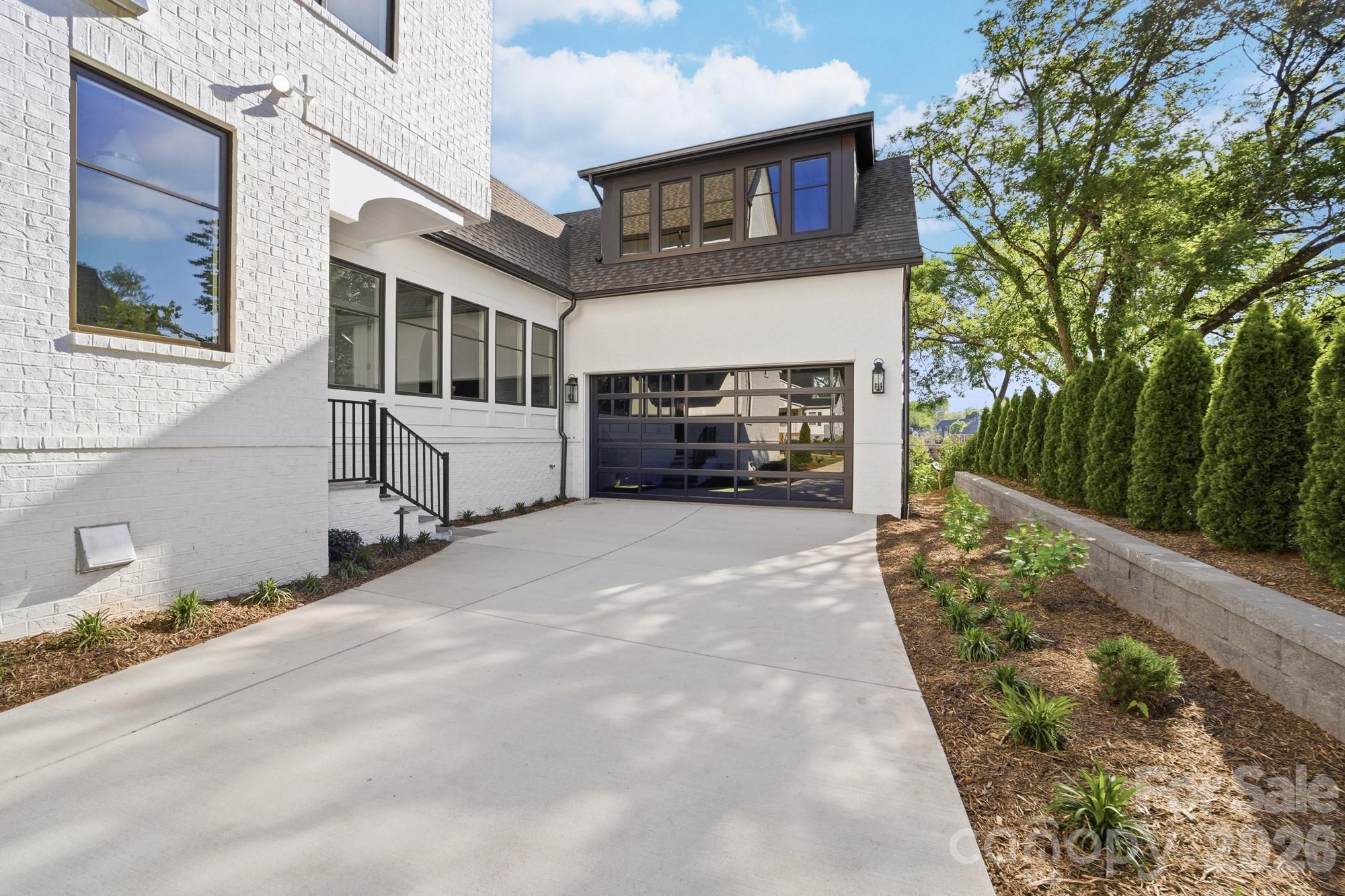 216 Walnut Street — Davidson