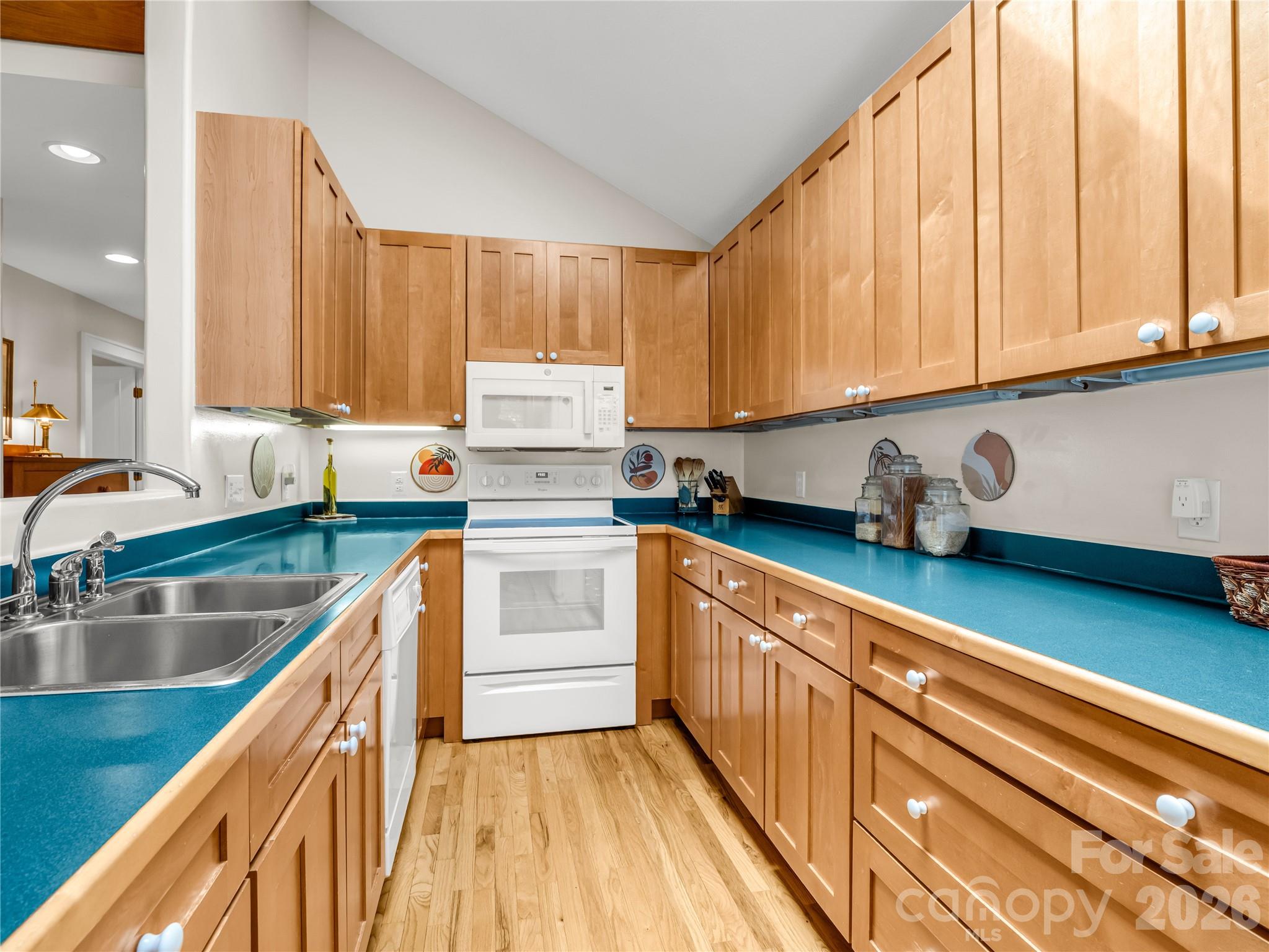 142 Winterview Trail — Hendersonville