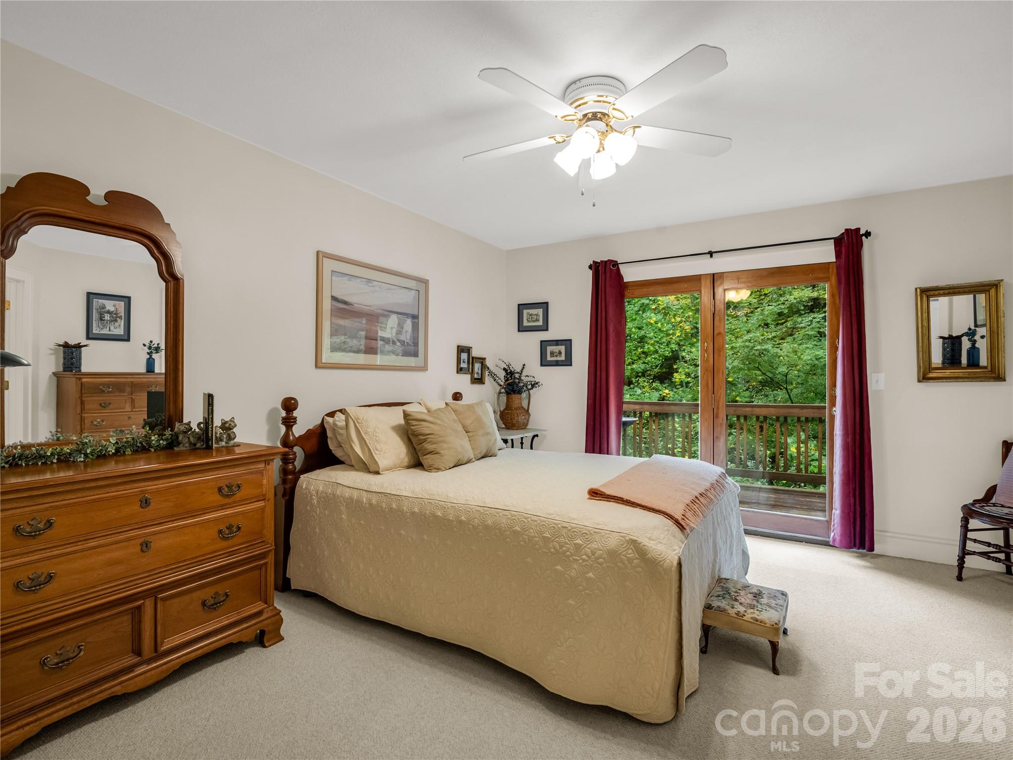 142 Winterview Trail — Hendersonville