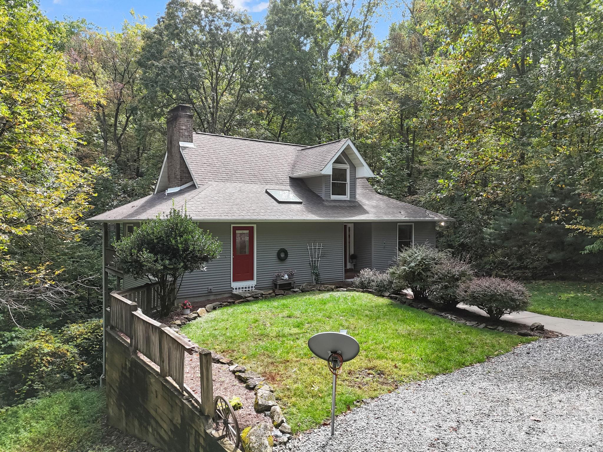 142 Winterview Trail — Hendersonville