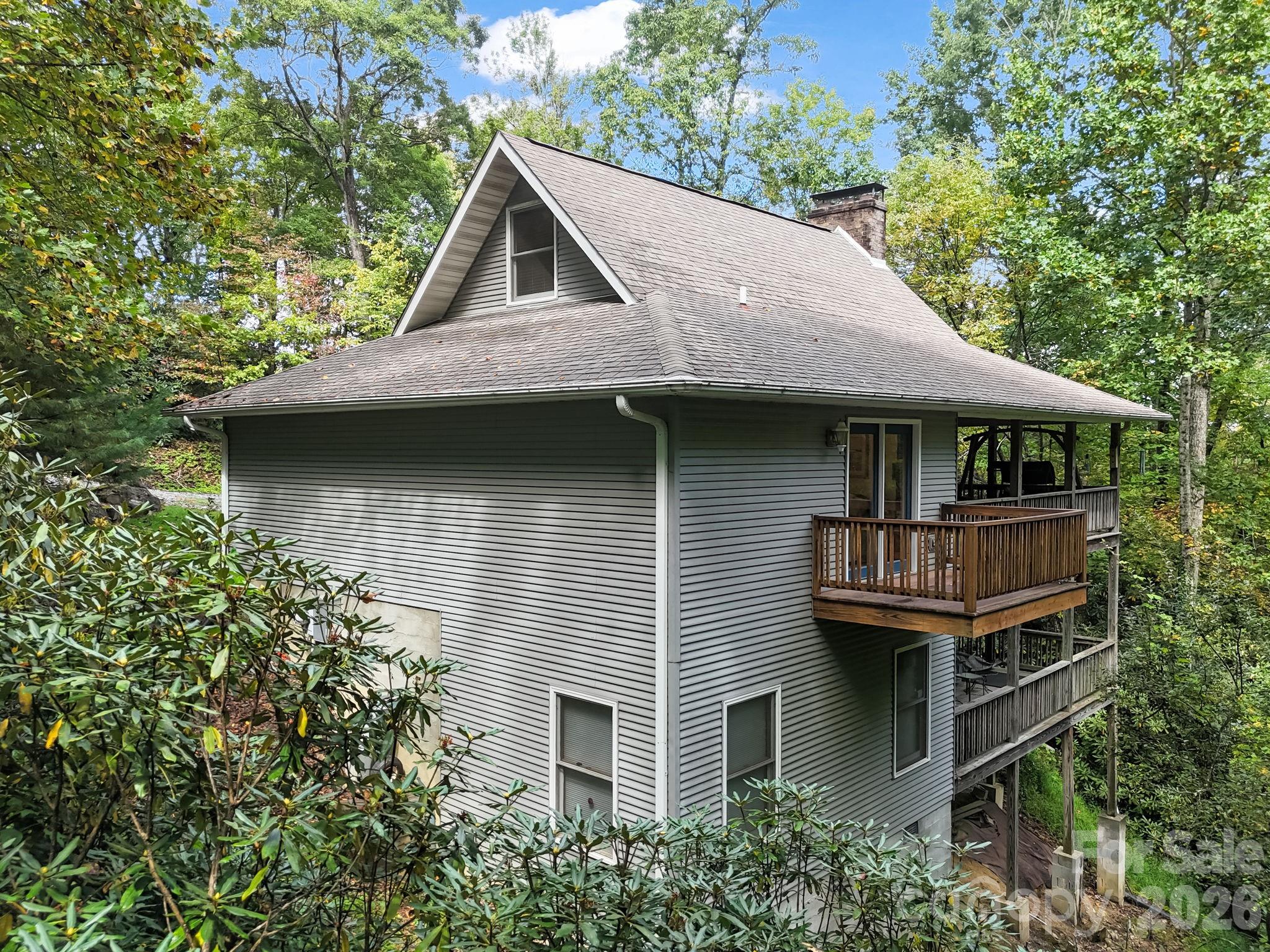 142 Winterview Trail — Hendersonville