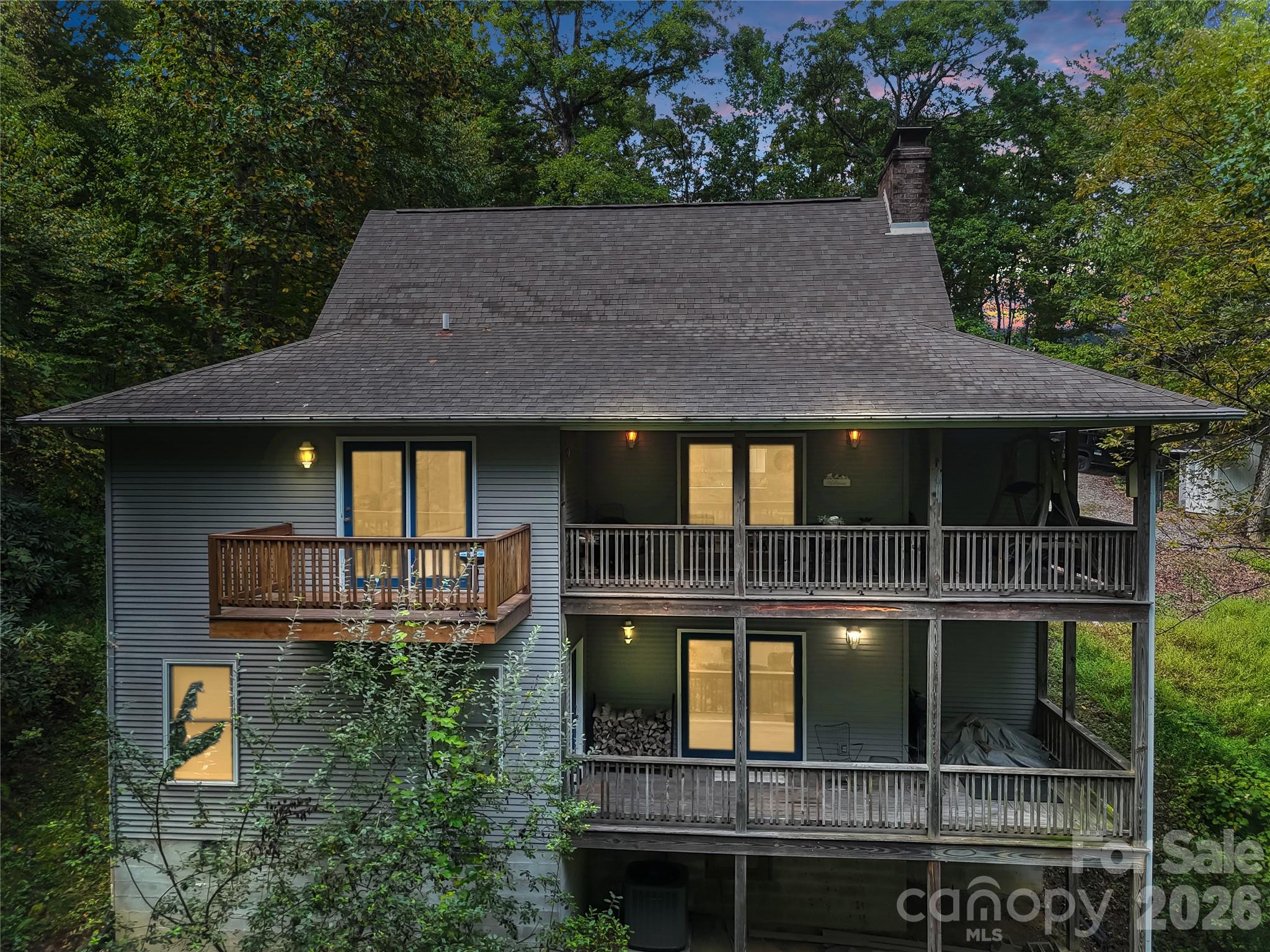 142 Winterview Trail — Hendersonville