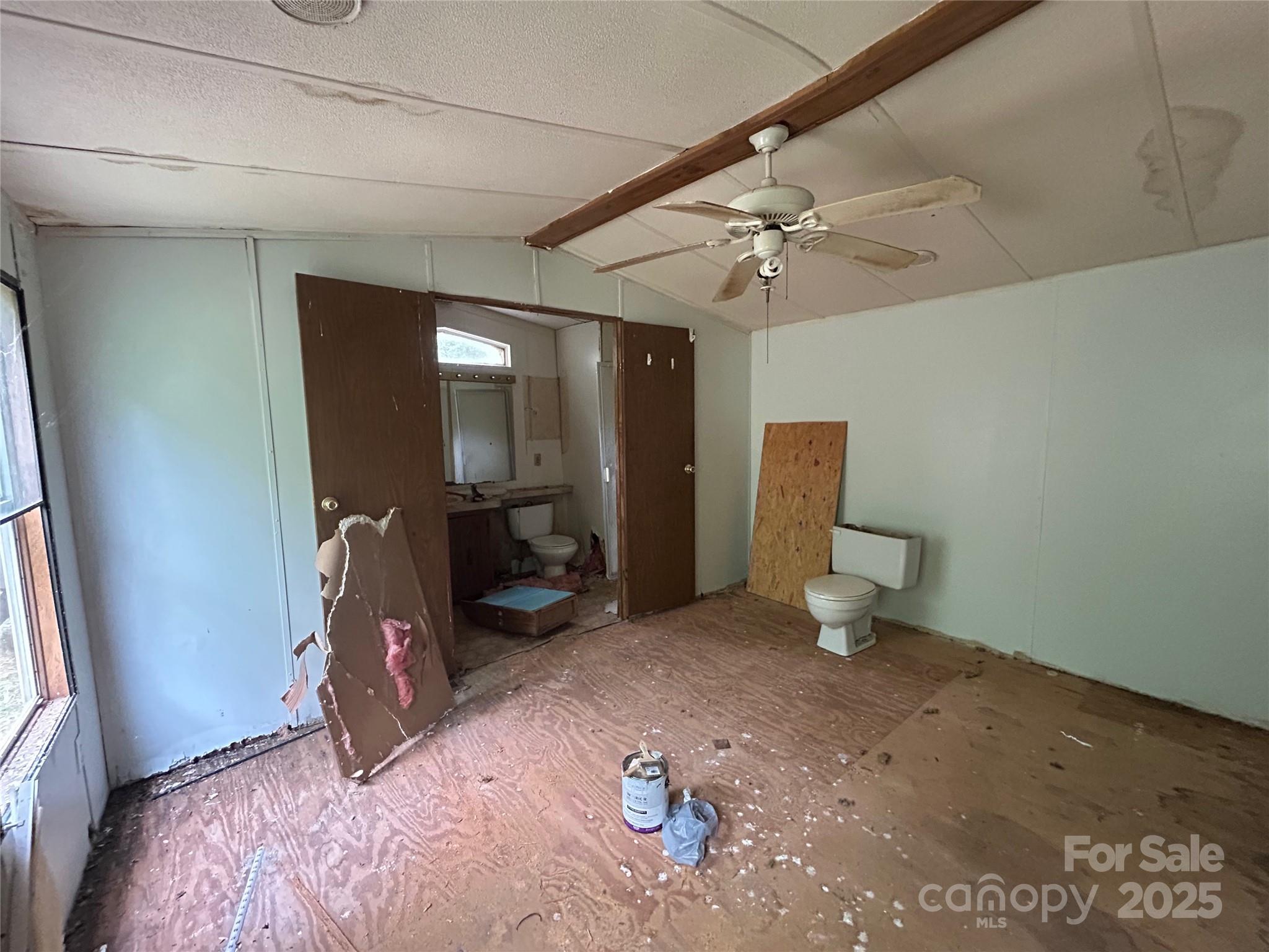 3485 Cedar Circle Road — Lancaster