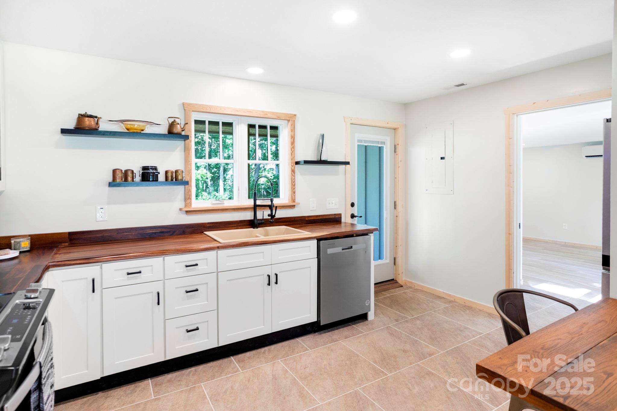 1808 Allens Creek Road — Waynesville