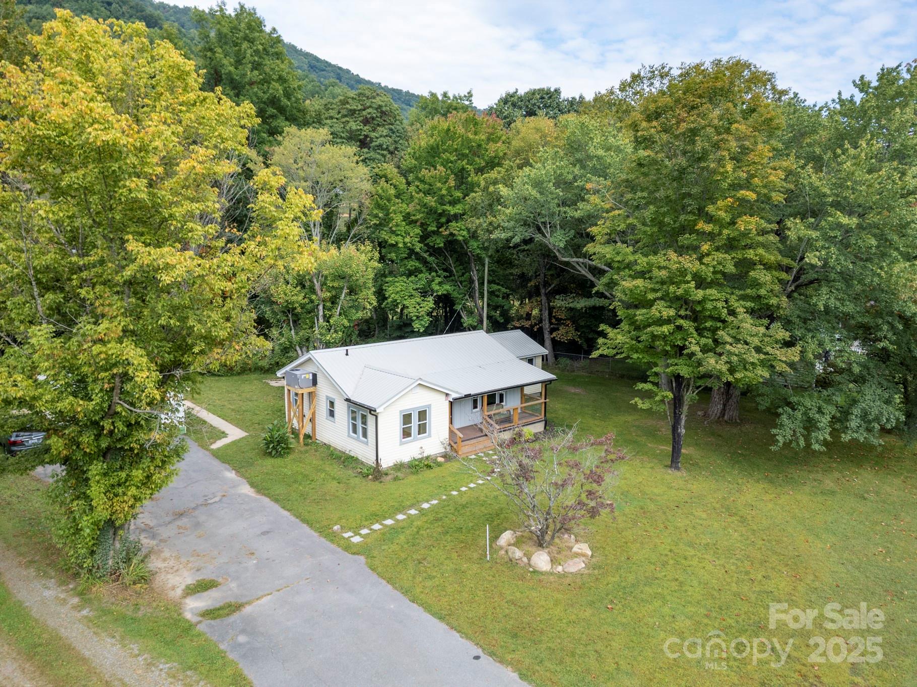 1808 Allens Creek Road — Waynesville