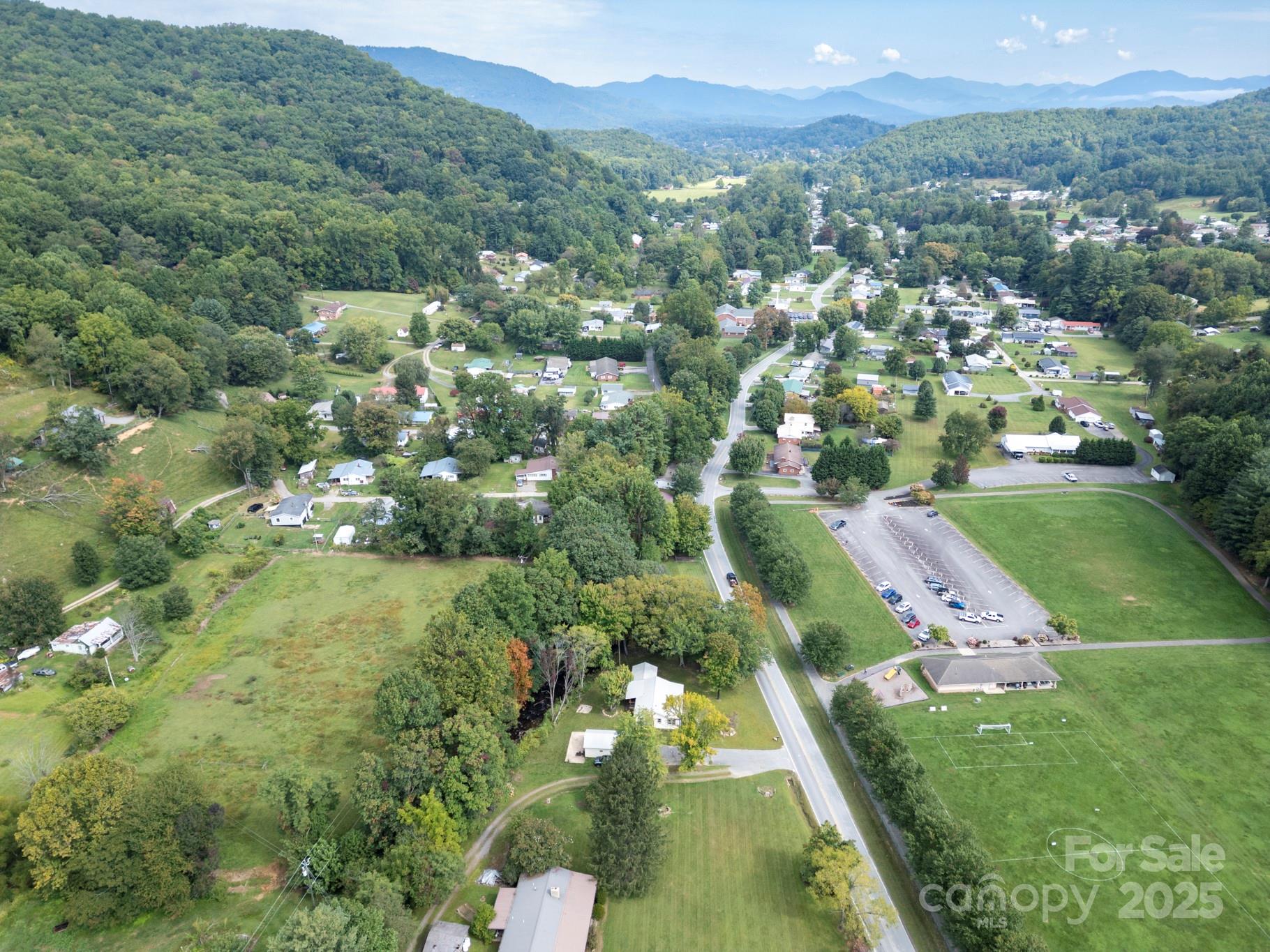 1808 Allens Creek Road — Waynesville