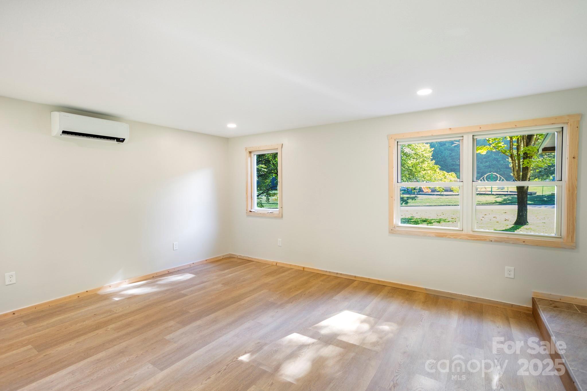 1808 Allens Creek Road — Waynesville