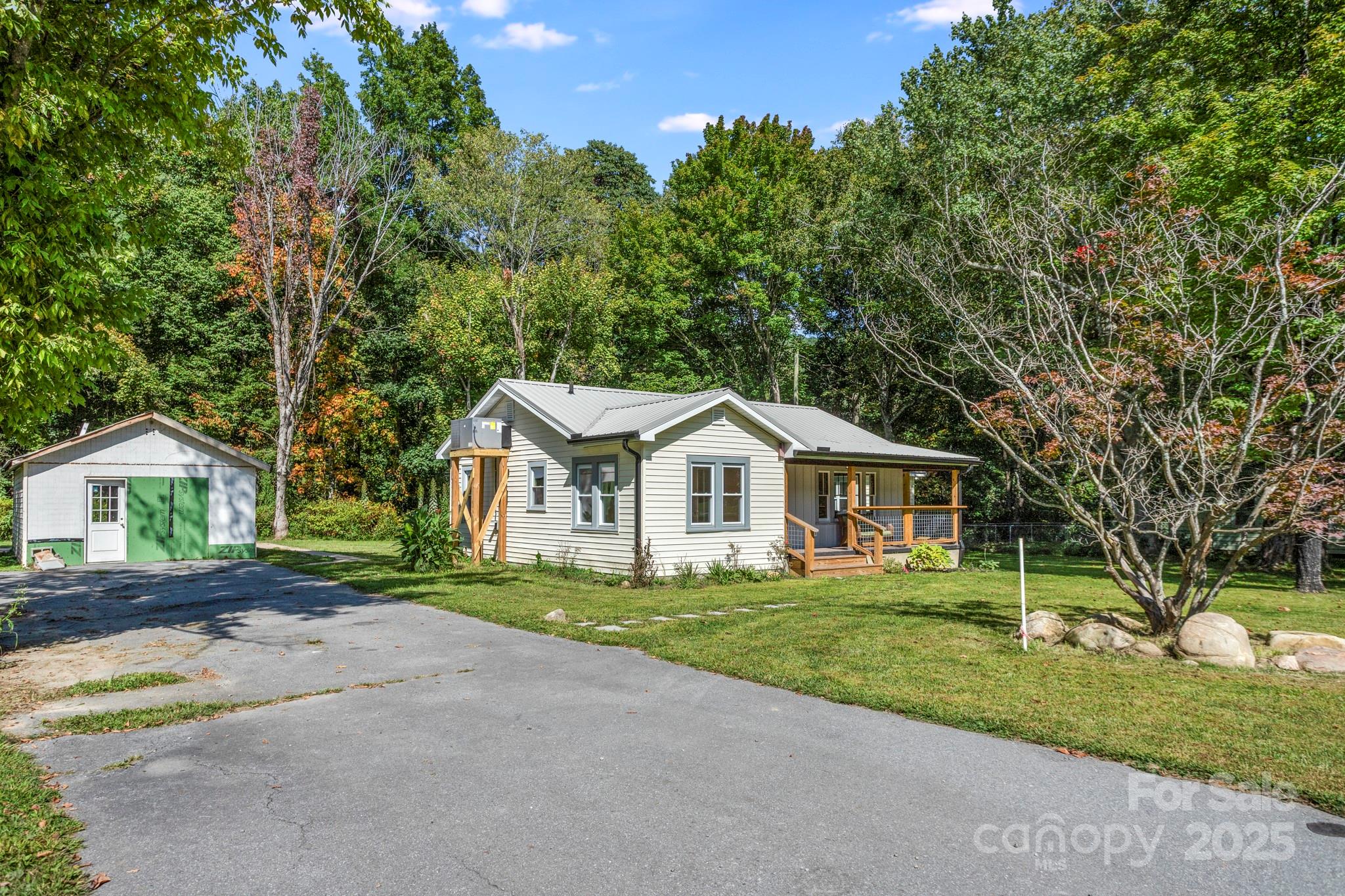 1808 Allens Creek Road — Waynesville
