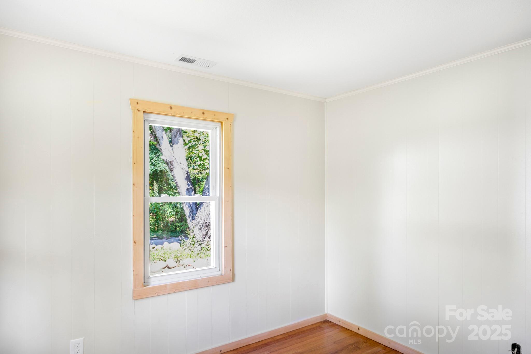1808 Allens Creek Road — Waynesville