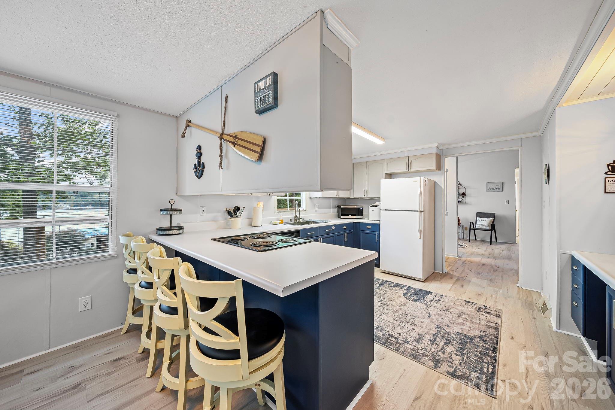 1135 Pinehaven Drive — New London