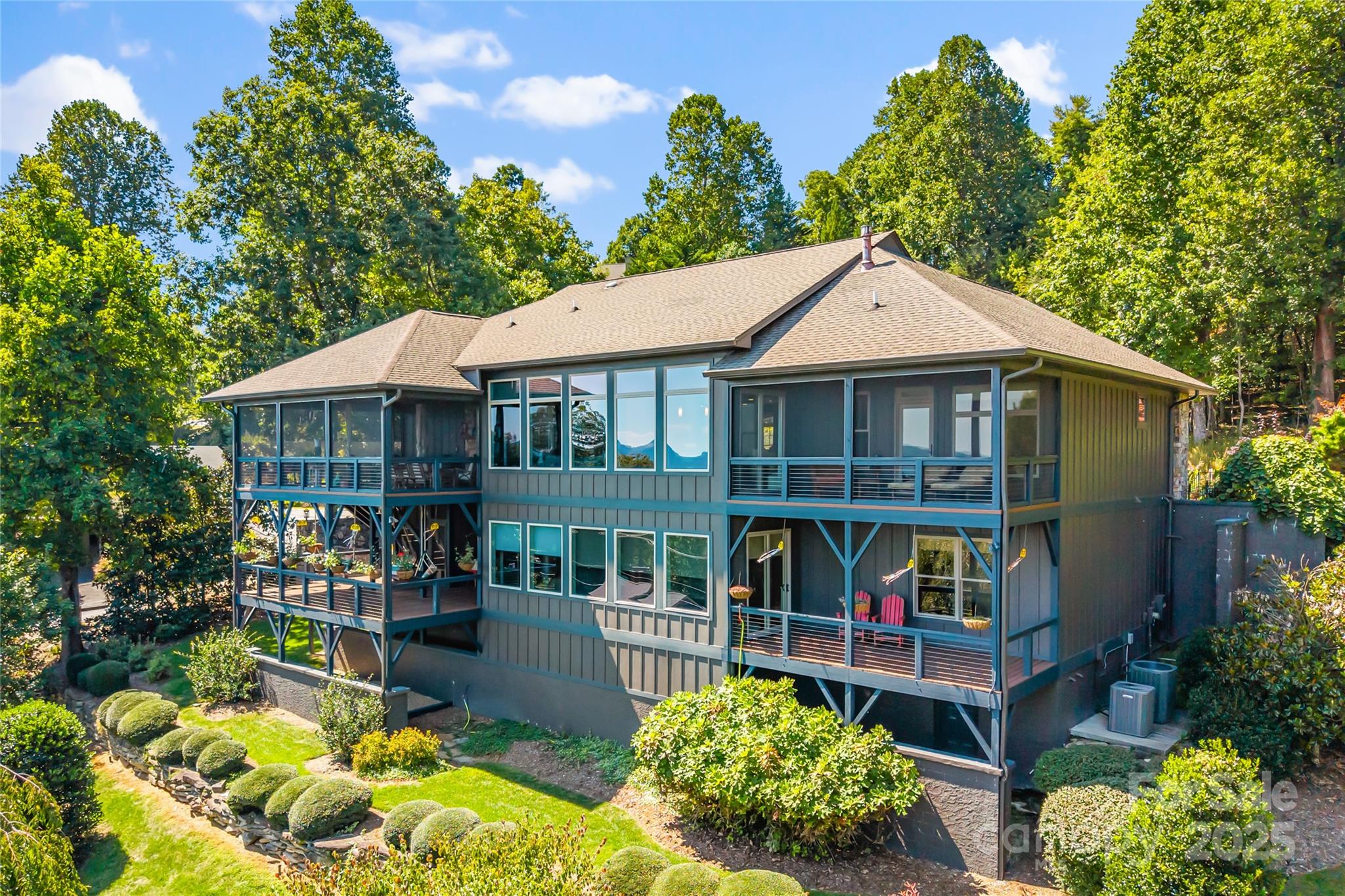 159 Alta Circle — Hendersonville