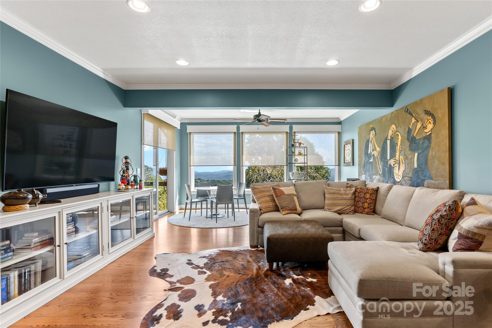 159 Alta Circle — Hendersonville