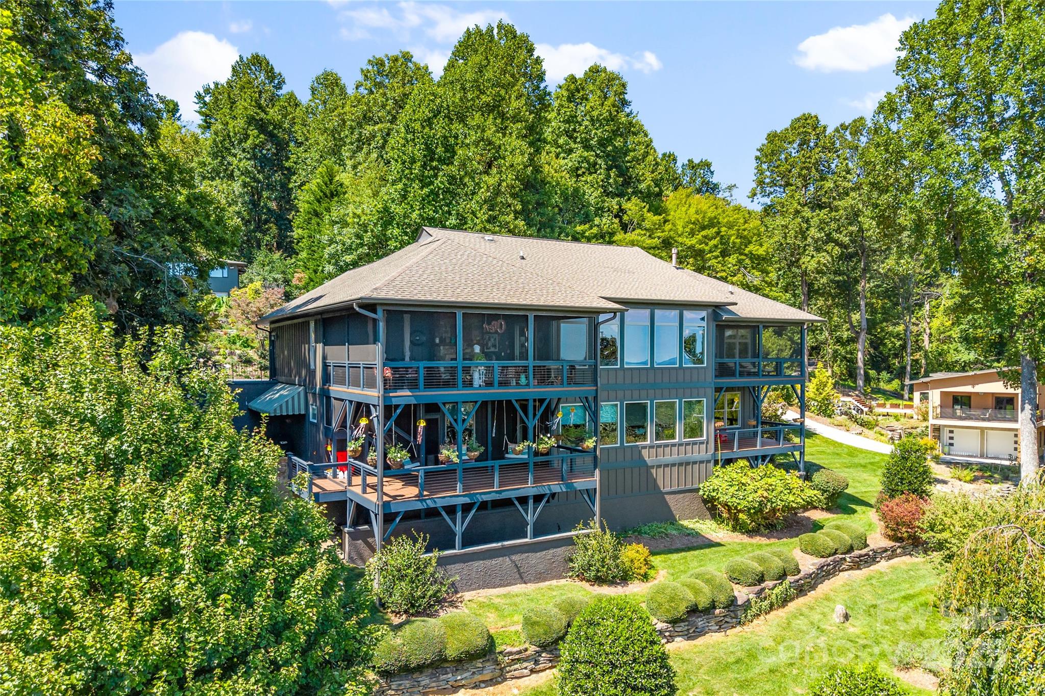 159 Alta Circle — Hendersonville