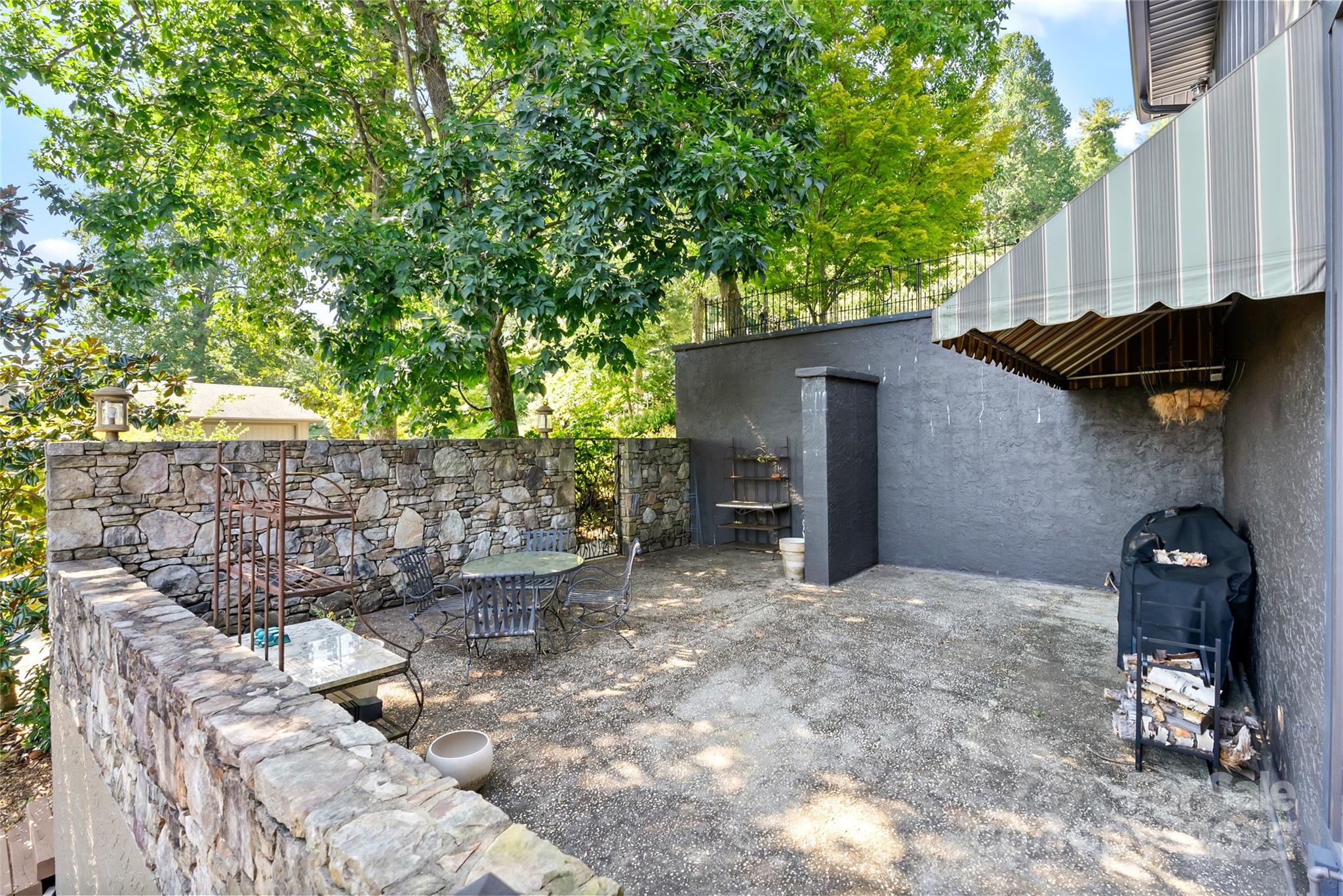 159 Alta Circle — Hendersonville