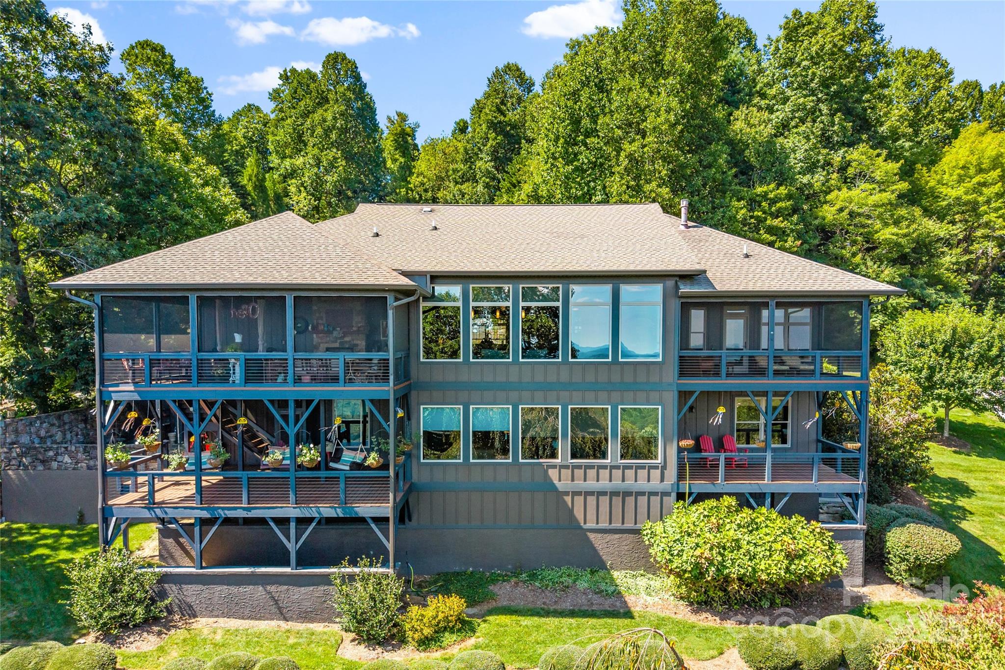 159 Alta Circle — Hendersonville
