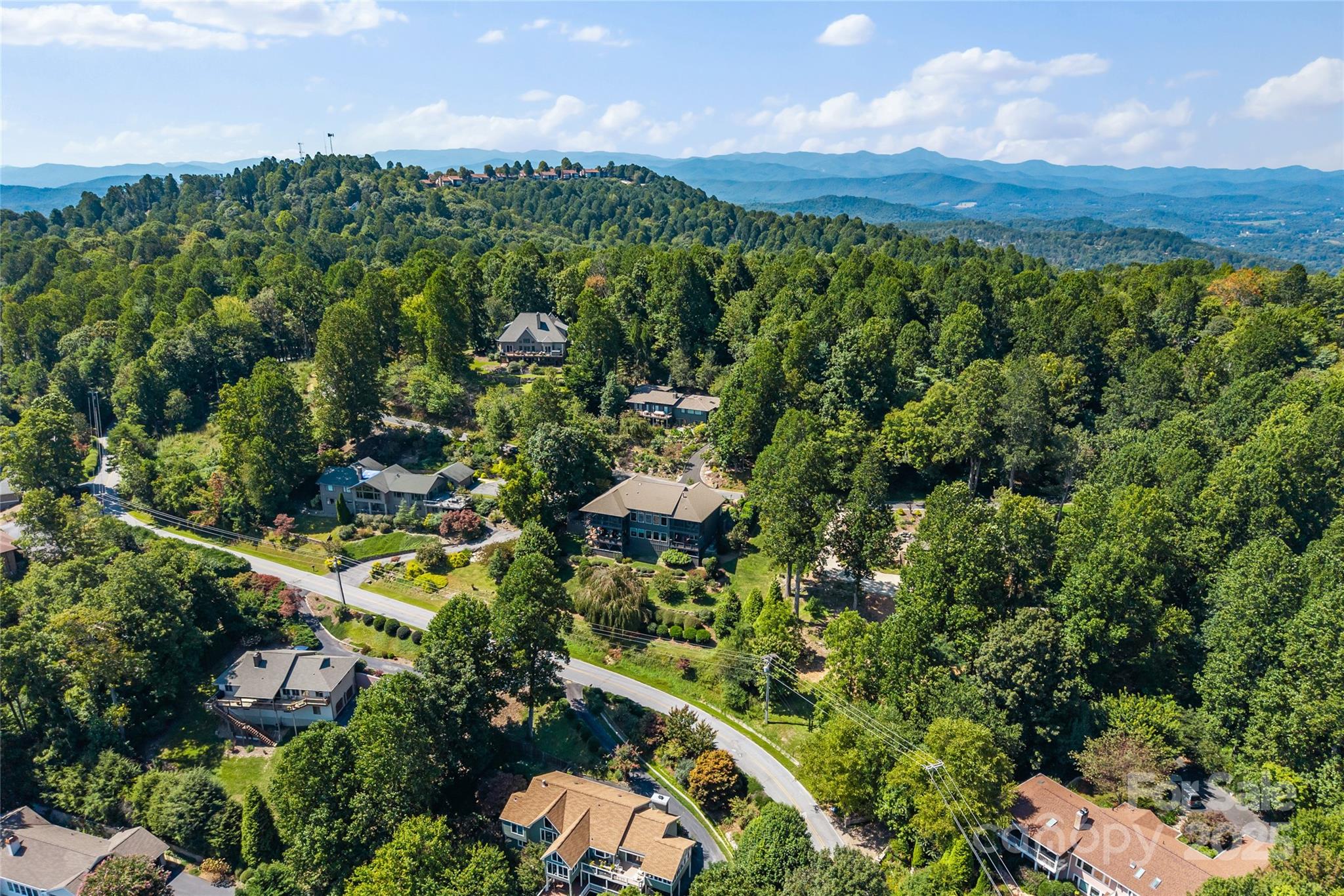 159 Alta Circle — Hendersonville