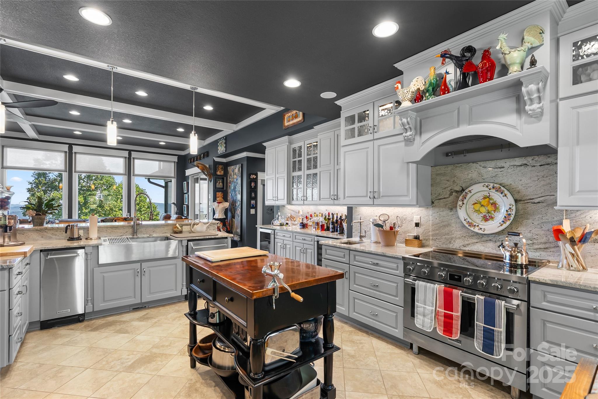 159 Alta Circle — Hendersonville