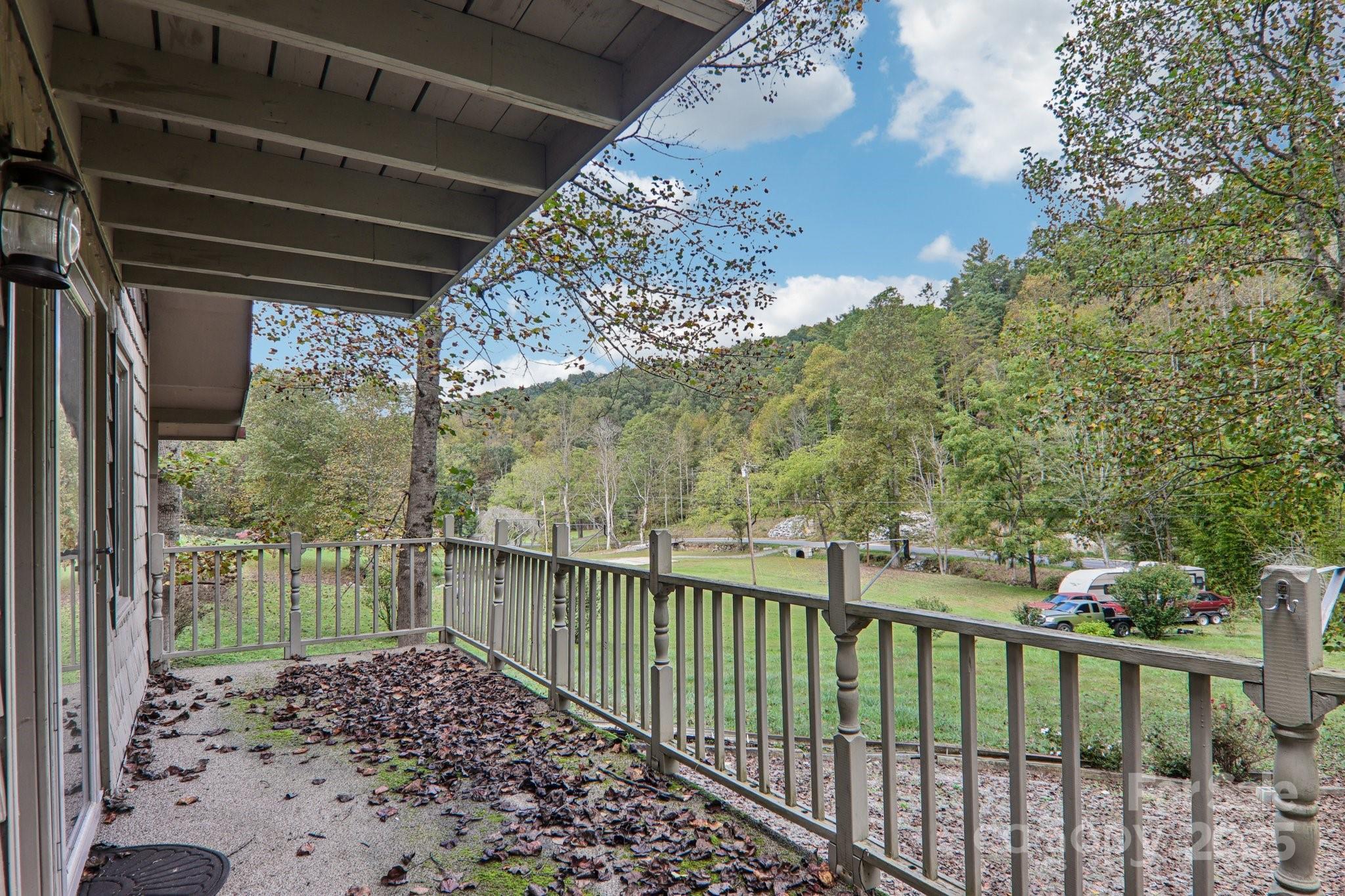 190 Turkey Creek Road — Clyde