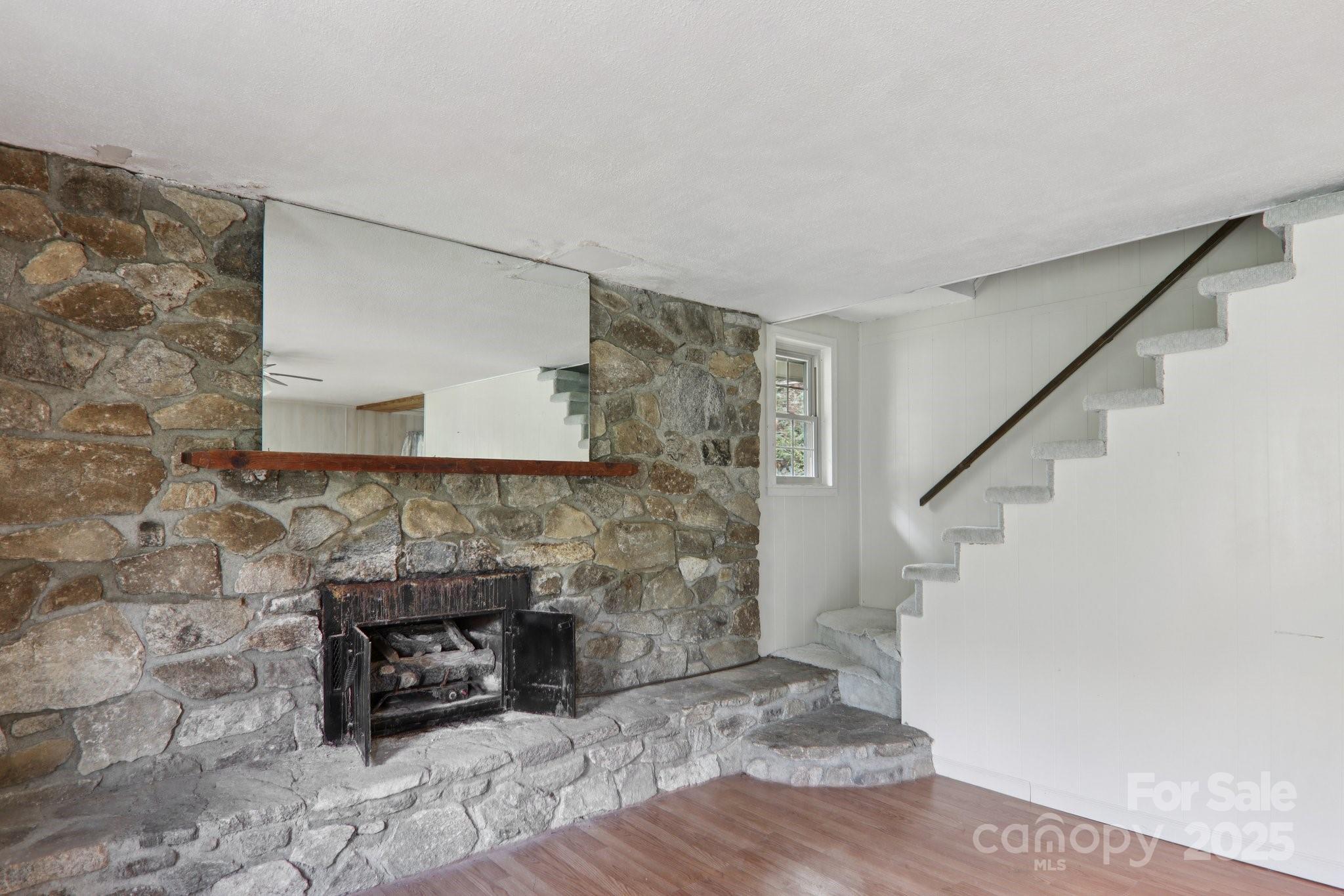 190 Turkey Creek Road — Clyde