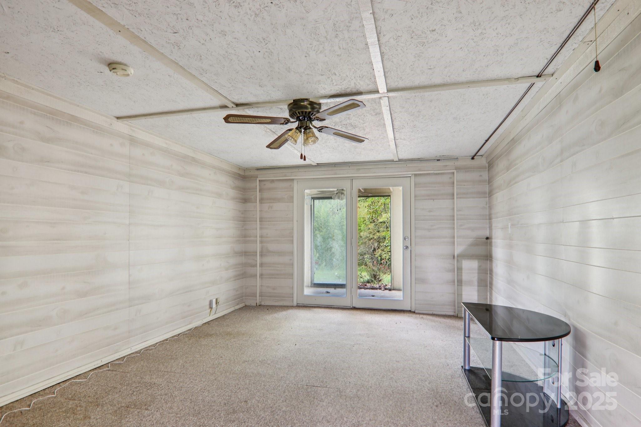 190 Turkey Creek Road — Clyde