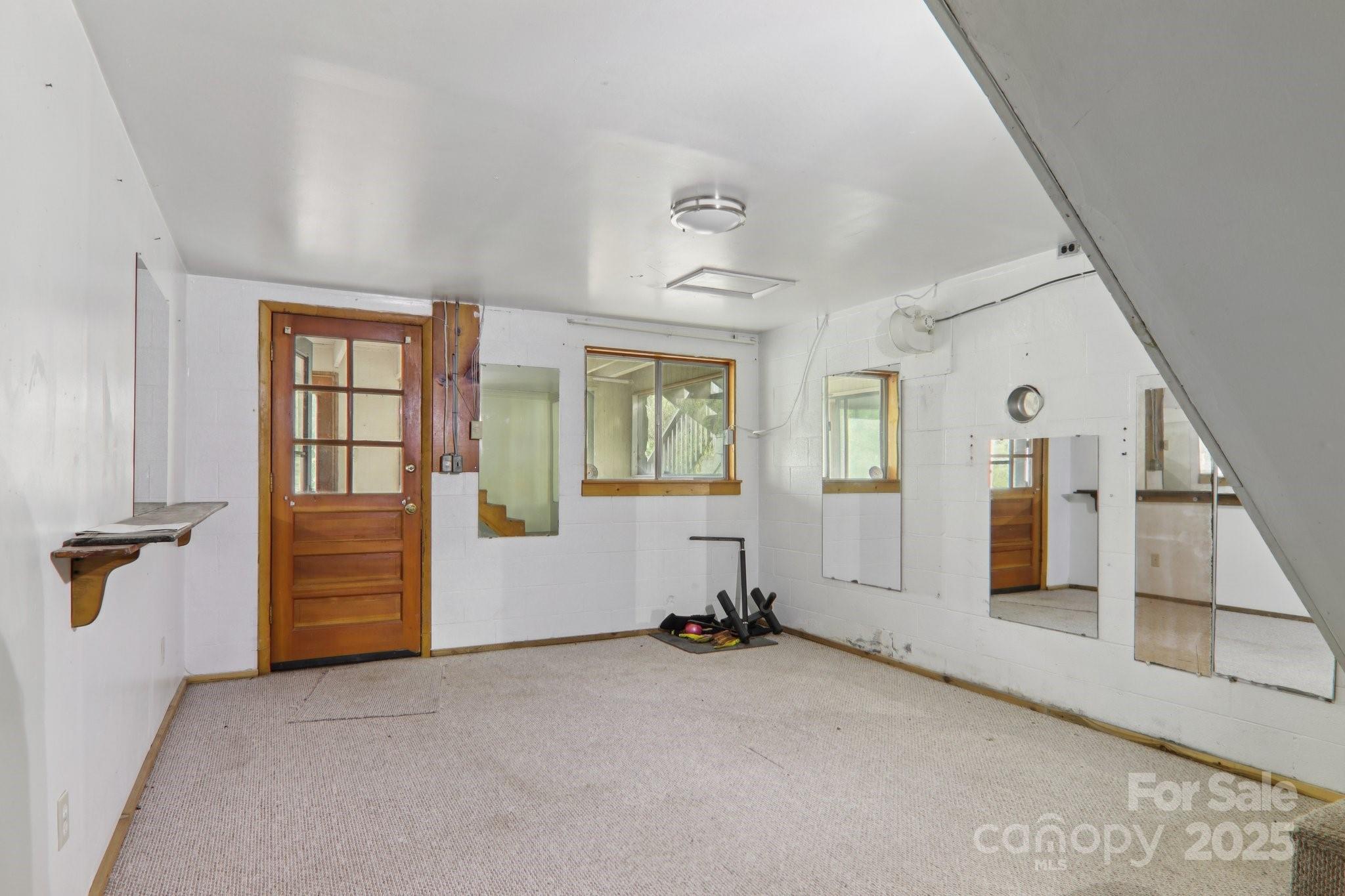 190 Turkey Creek Road — Clyde
