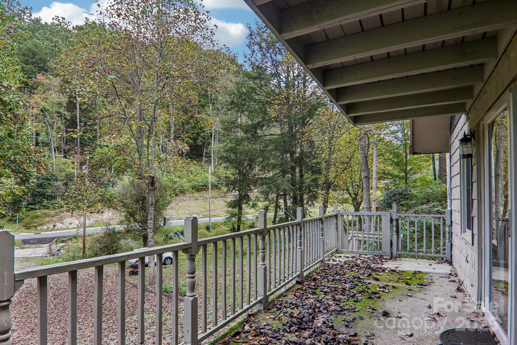 190 Turkey Creek Road — Clyde