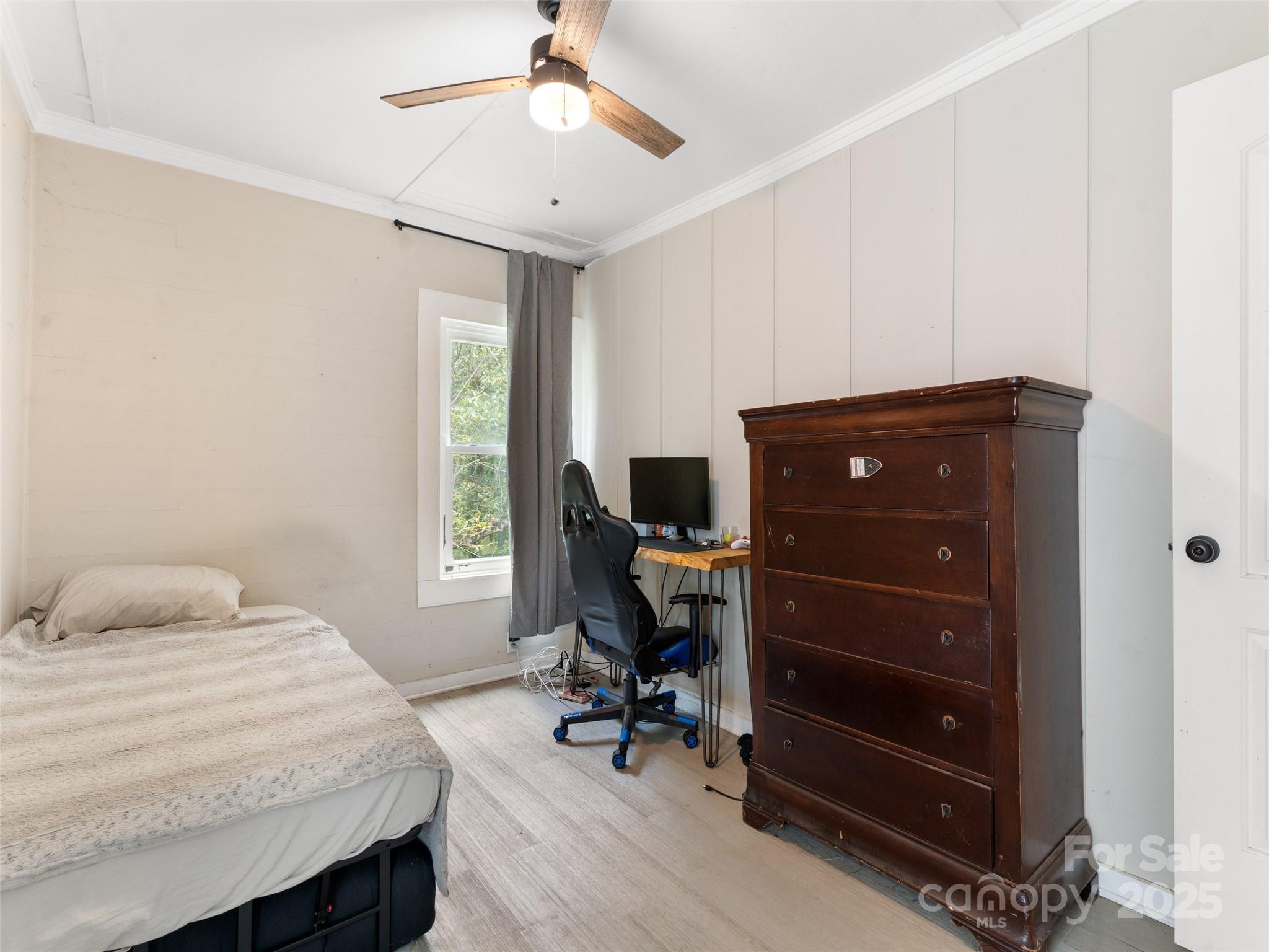 1343 Solen Williams Road — Tryon