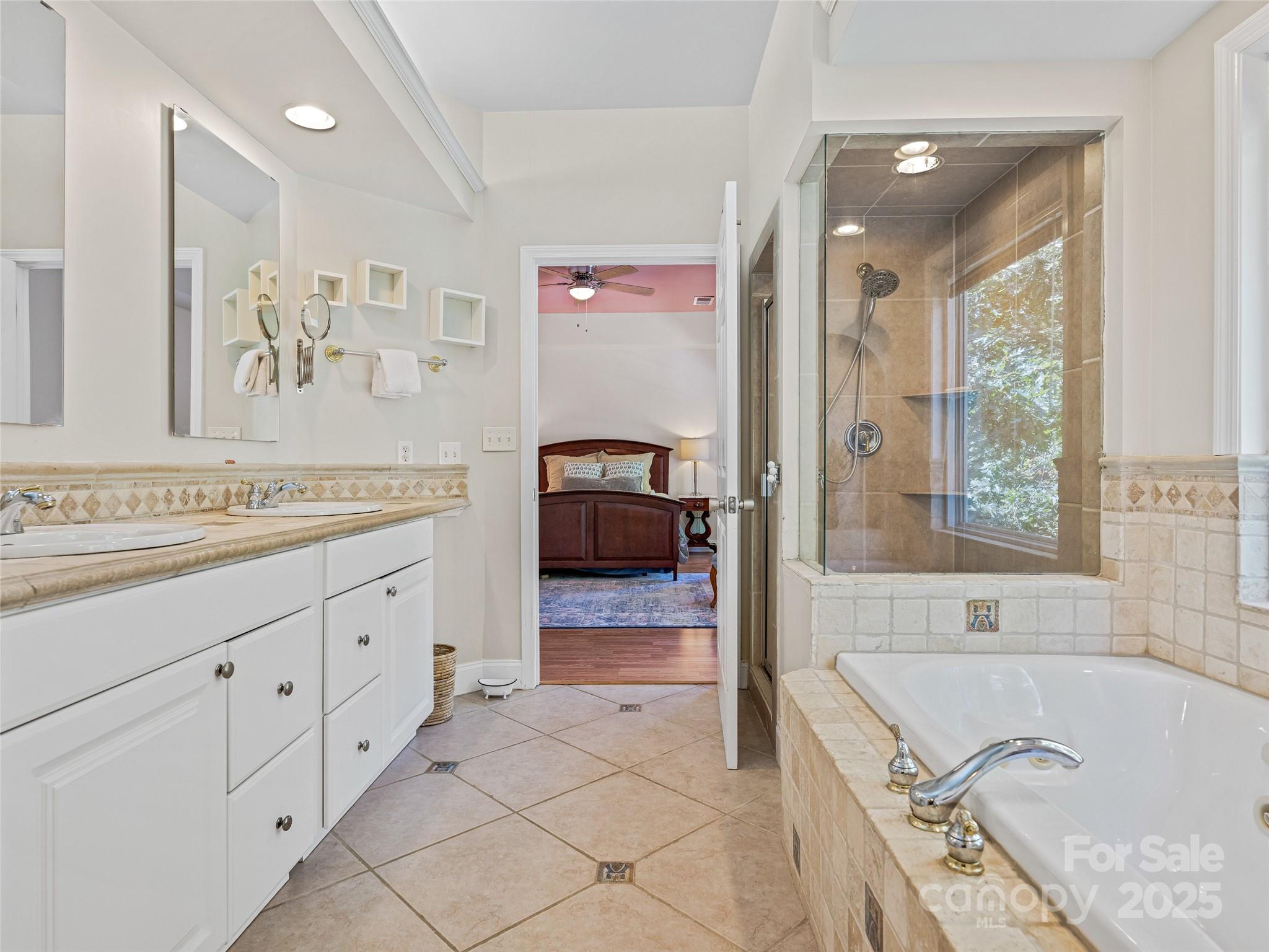 113 Ballantree Drive — Asheville