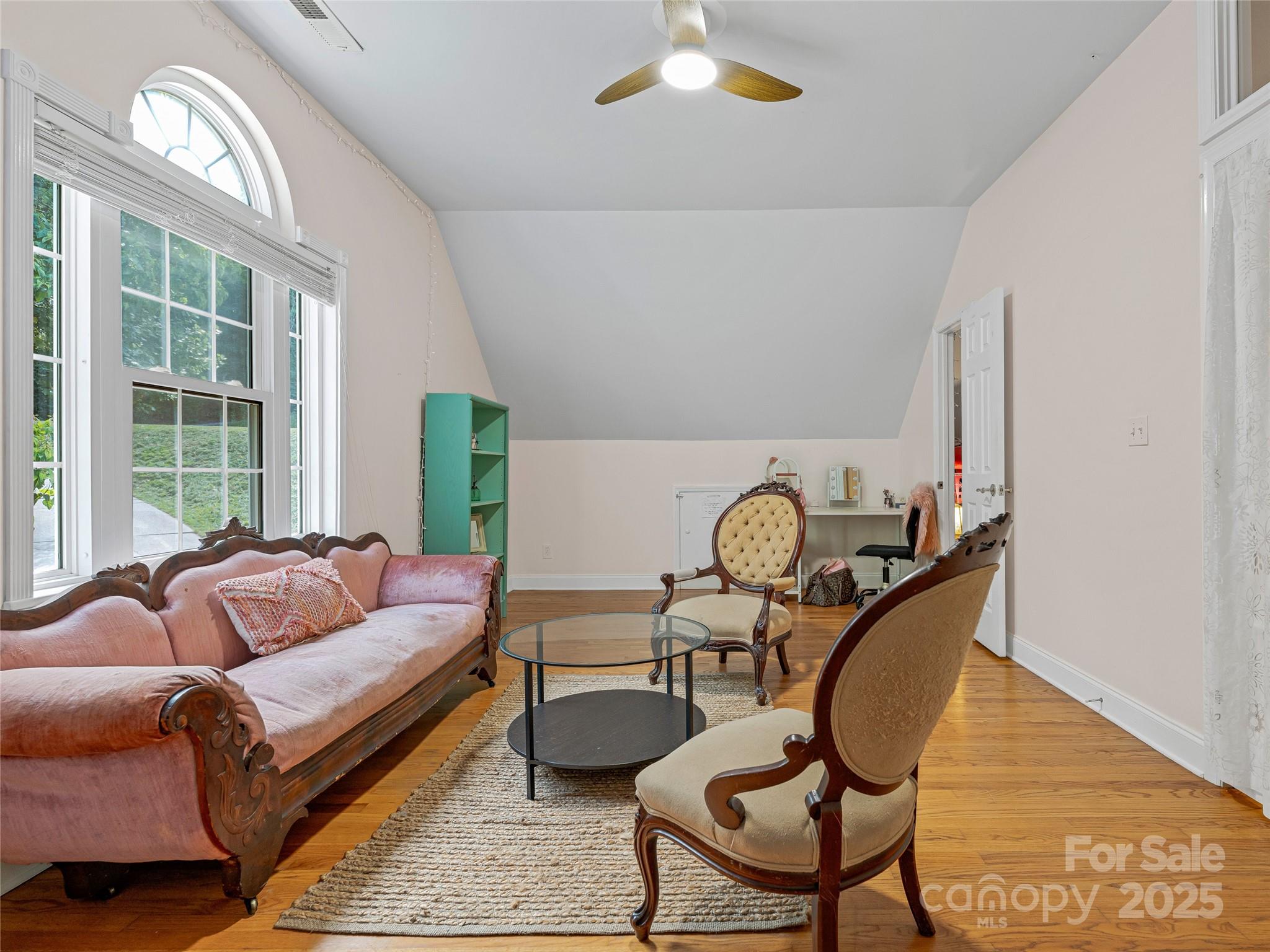 113 Ballantree Drive — Asheville