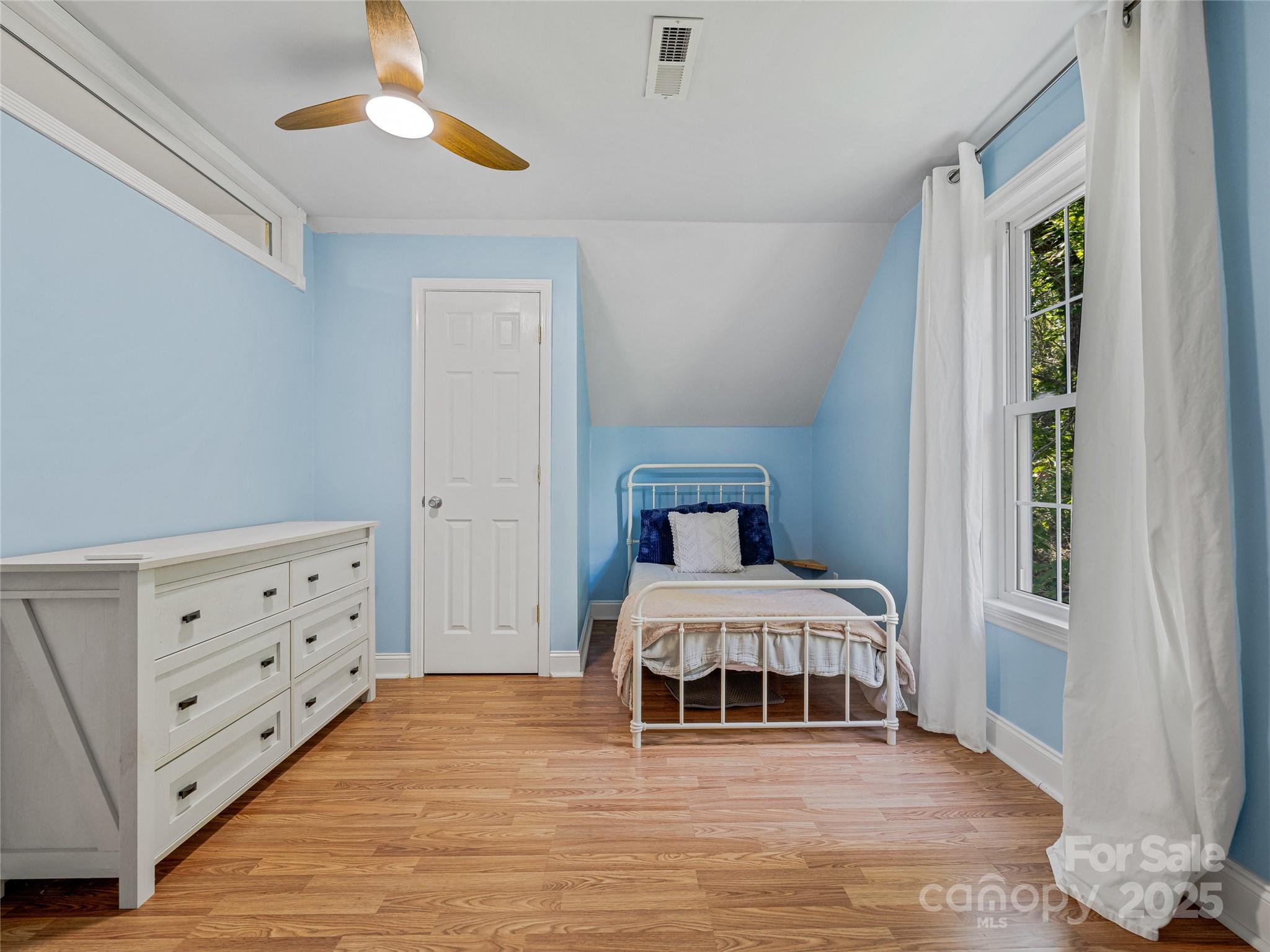 113 Ballantree Drive — Asheville