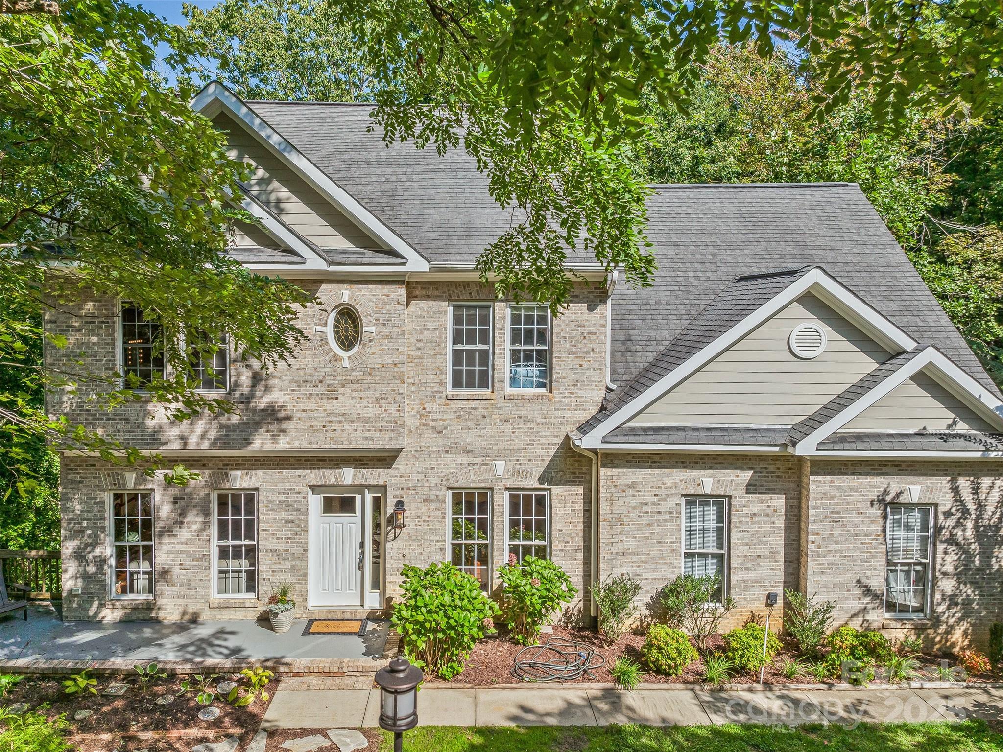 113 Ballantree Drive — Asheville