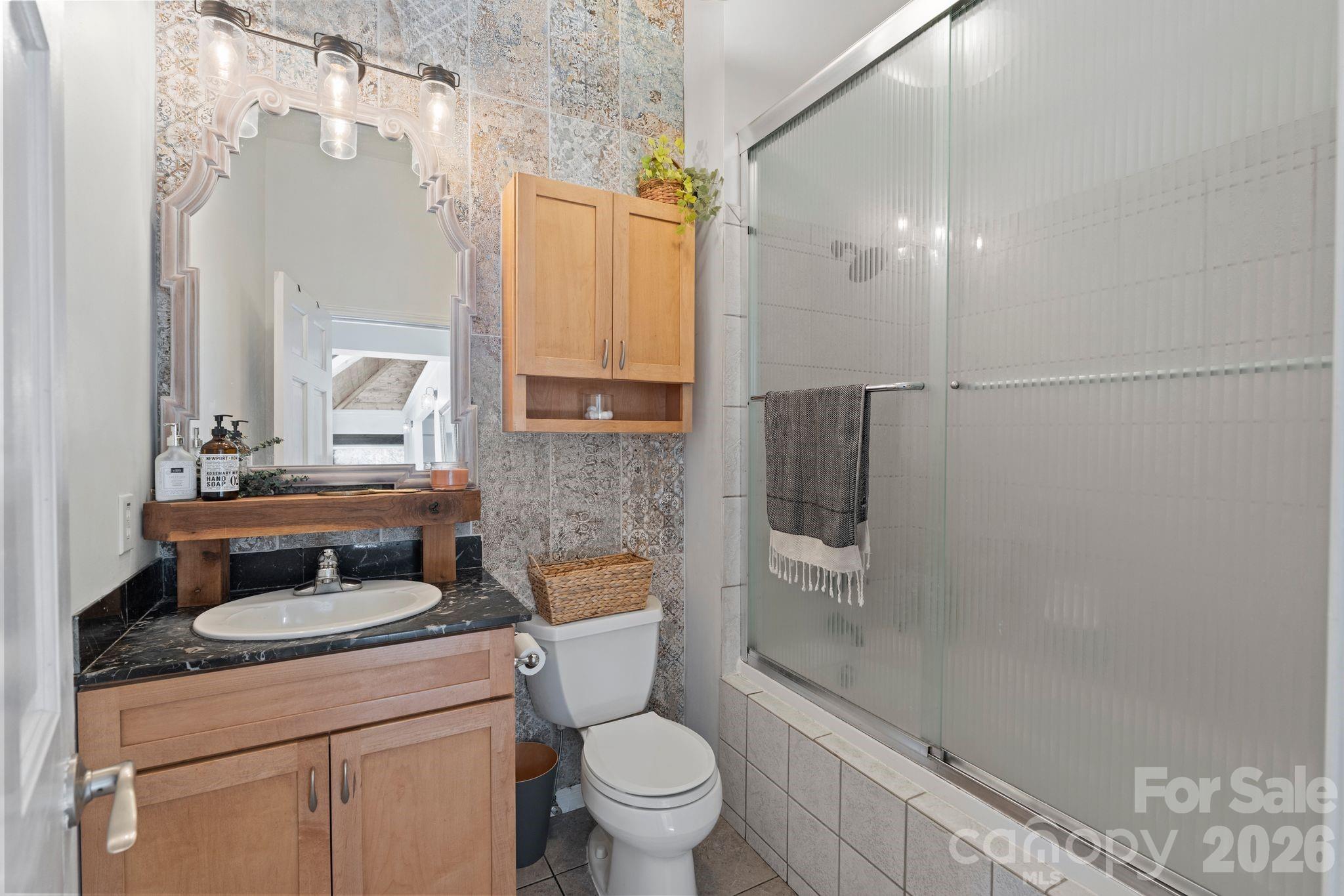 214 Ridgeway Drive — Taylorsville