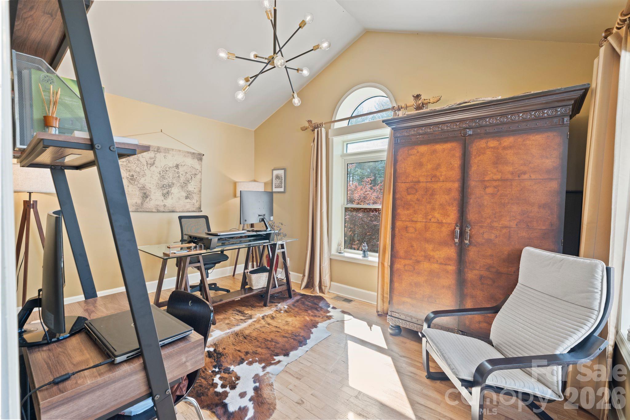214 Ridgeway Drive — Taylorsville