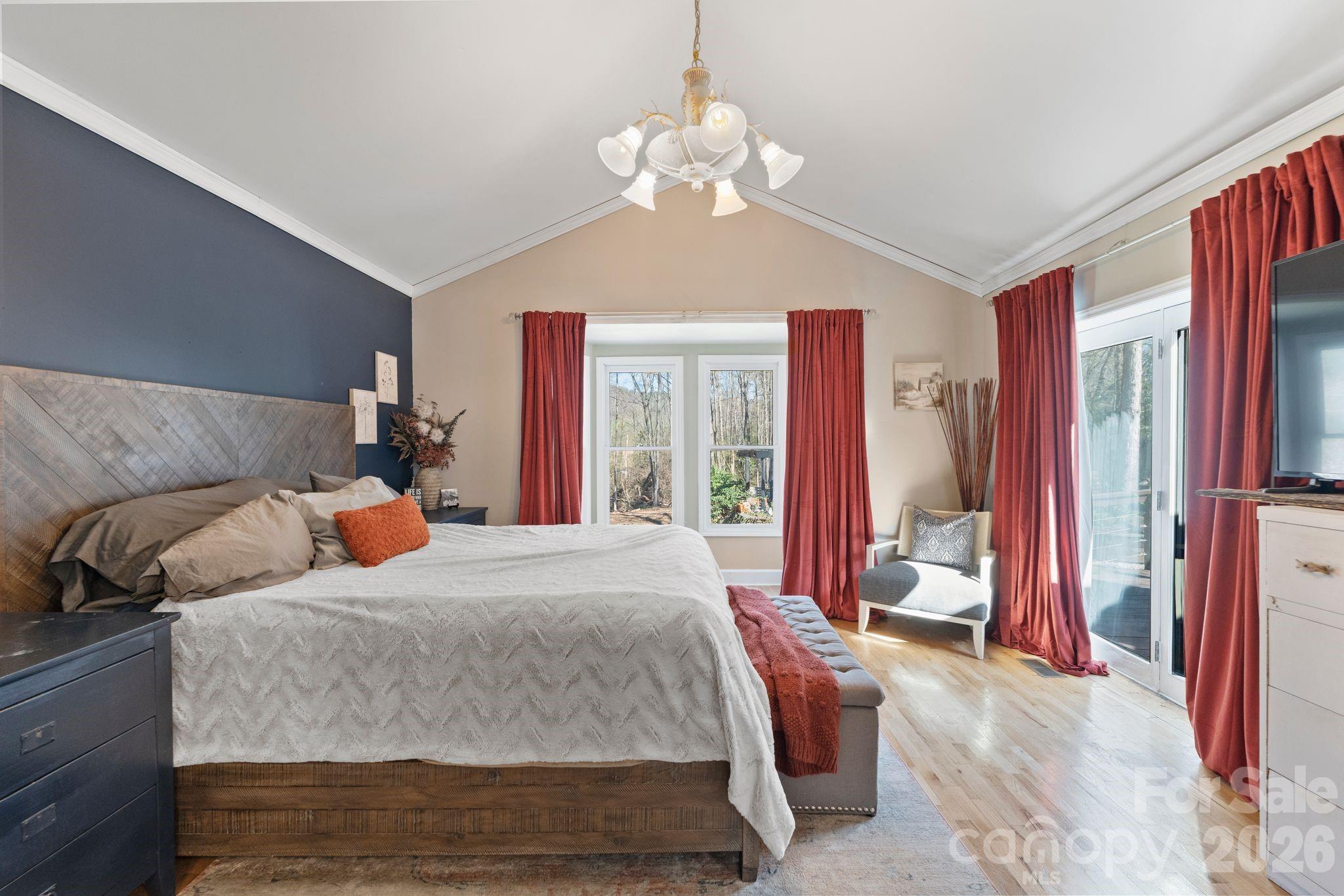 214 Ridgeway Drive — Taylorsville