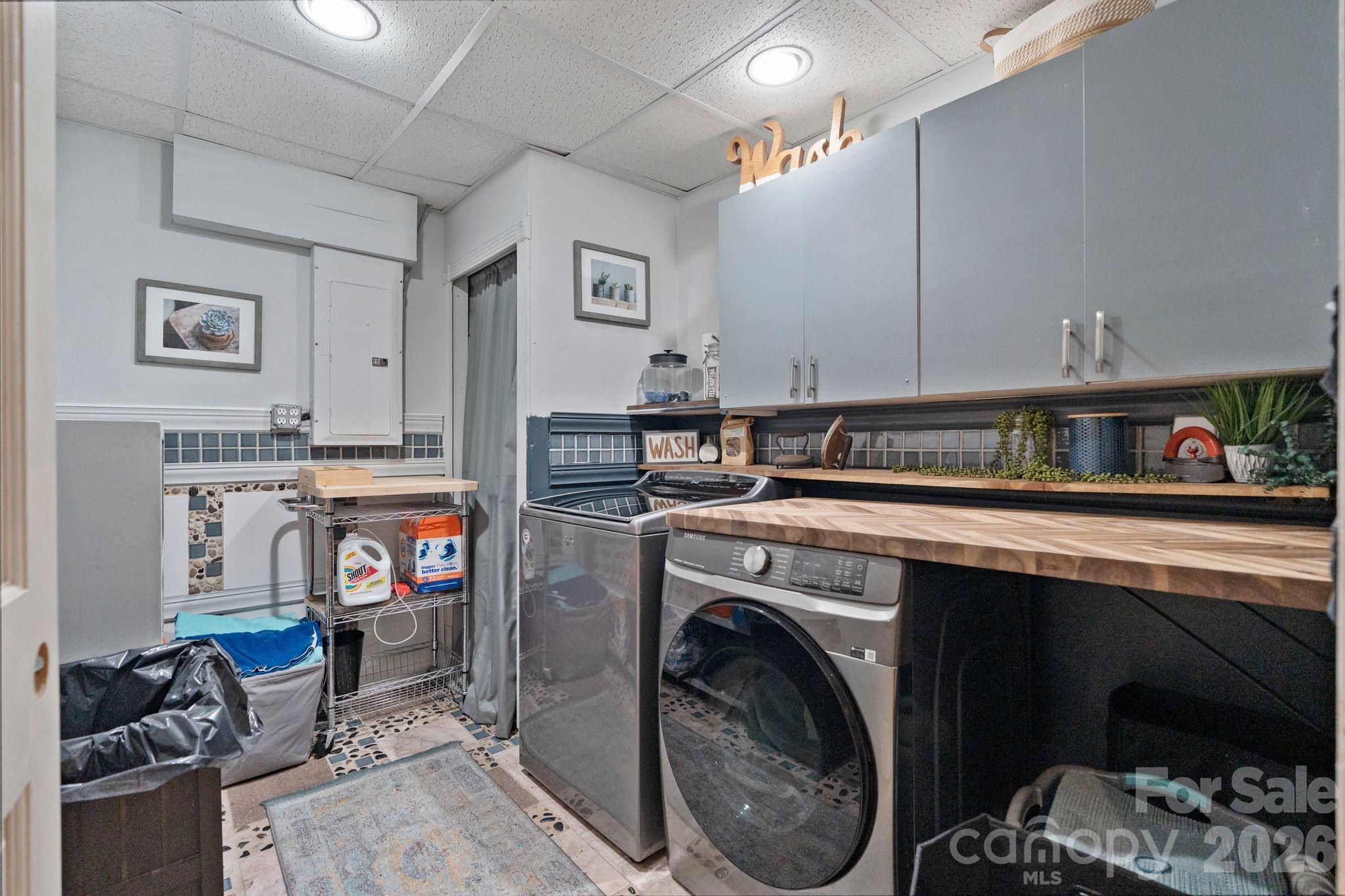214 Ridgeway Drive — Taylorsville