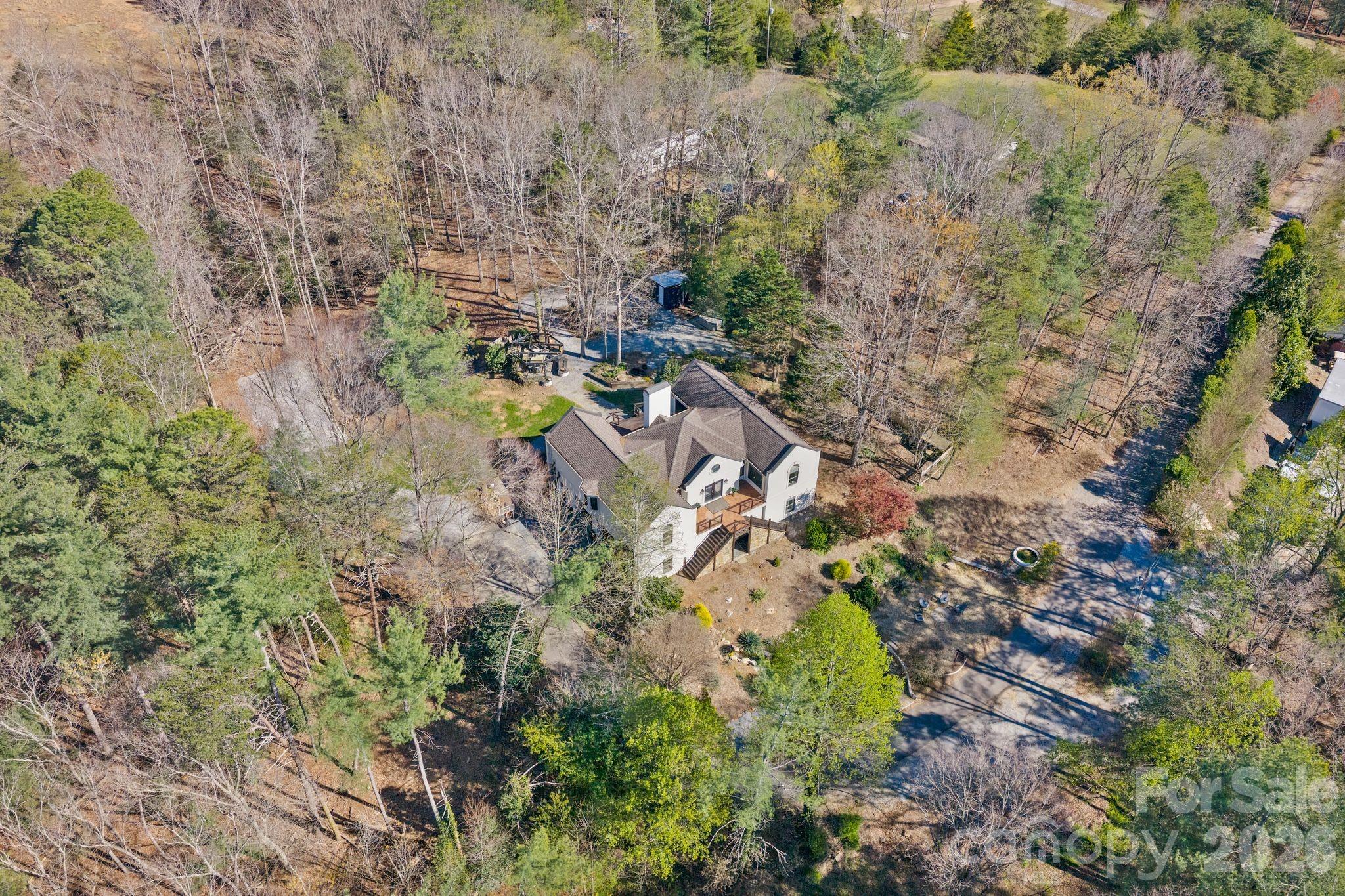 214 Ridgeway Drive — Taylorsville
